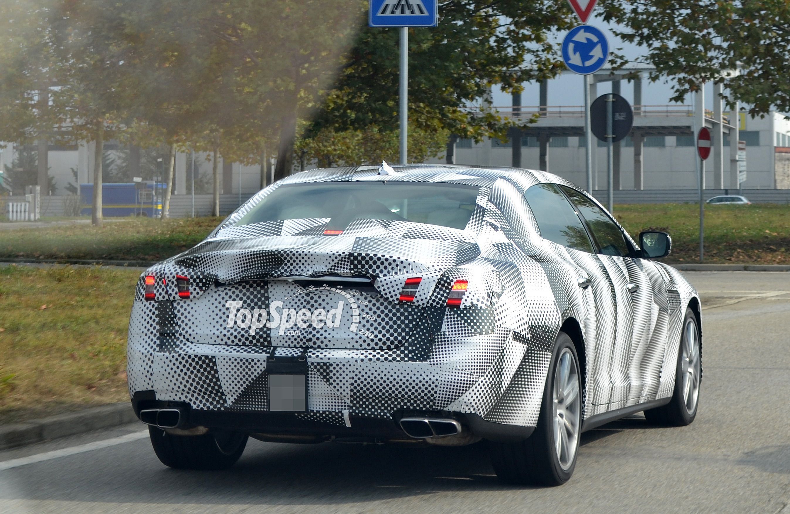 2014 - 2015 Maserati Quattroporte