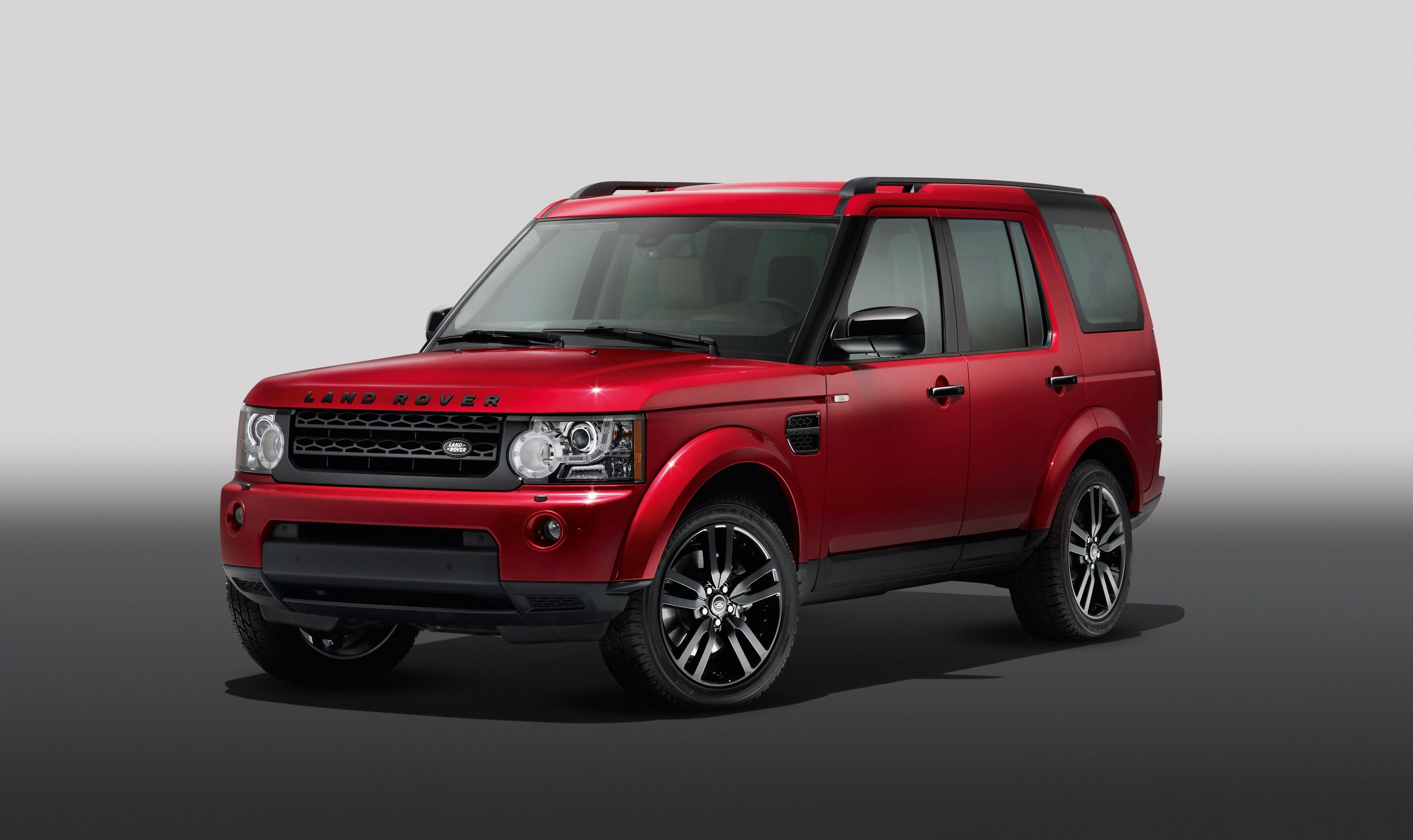2013 Land Rover Discovery 4 Black Design Packs 