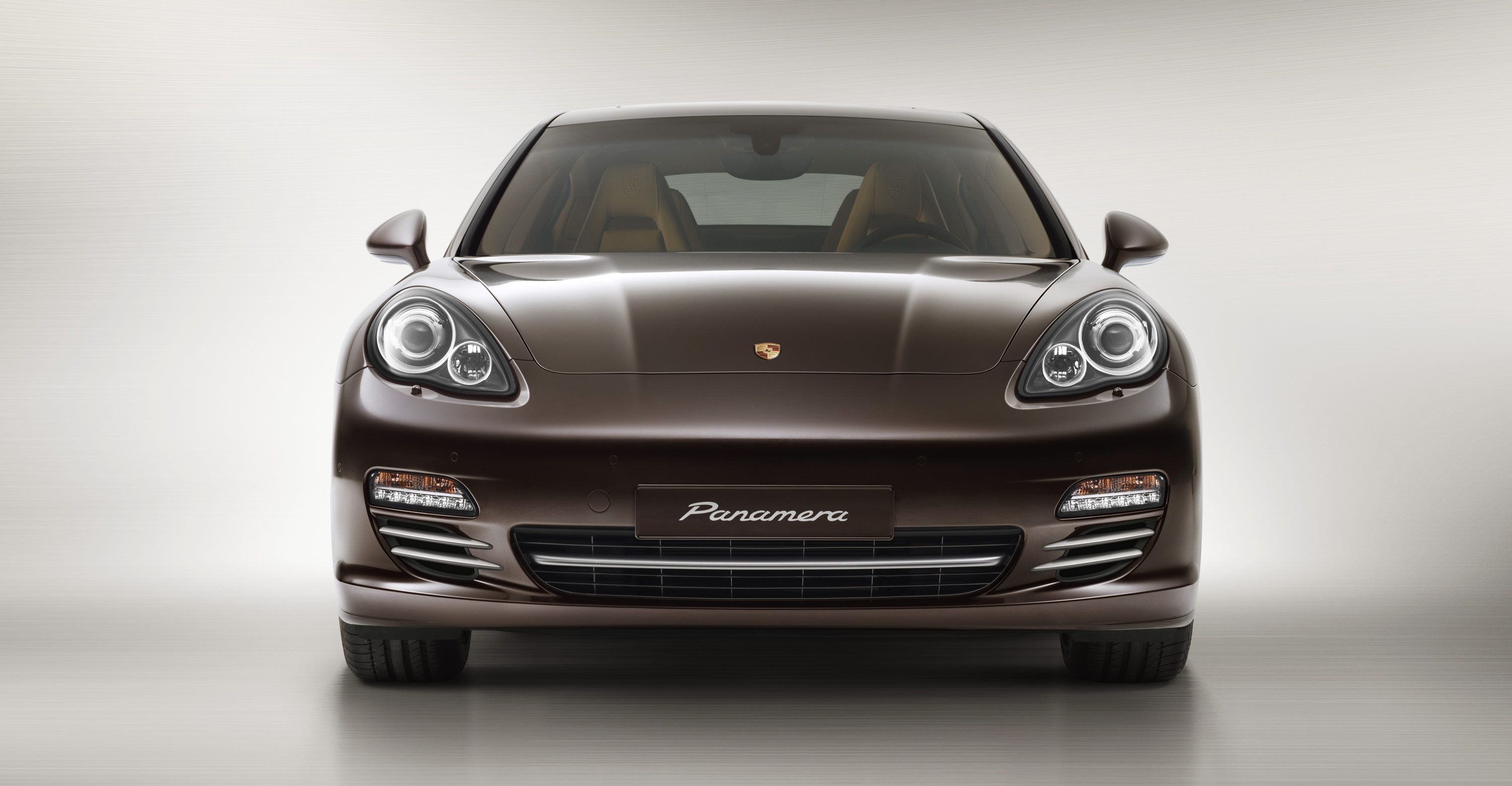2013 Porsche Panamera Platinum Edition