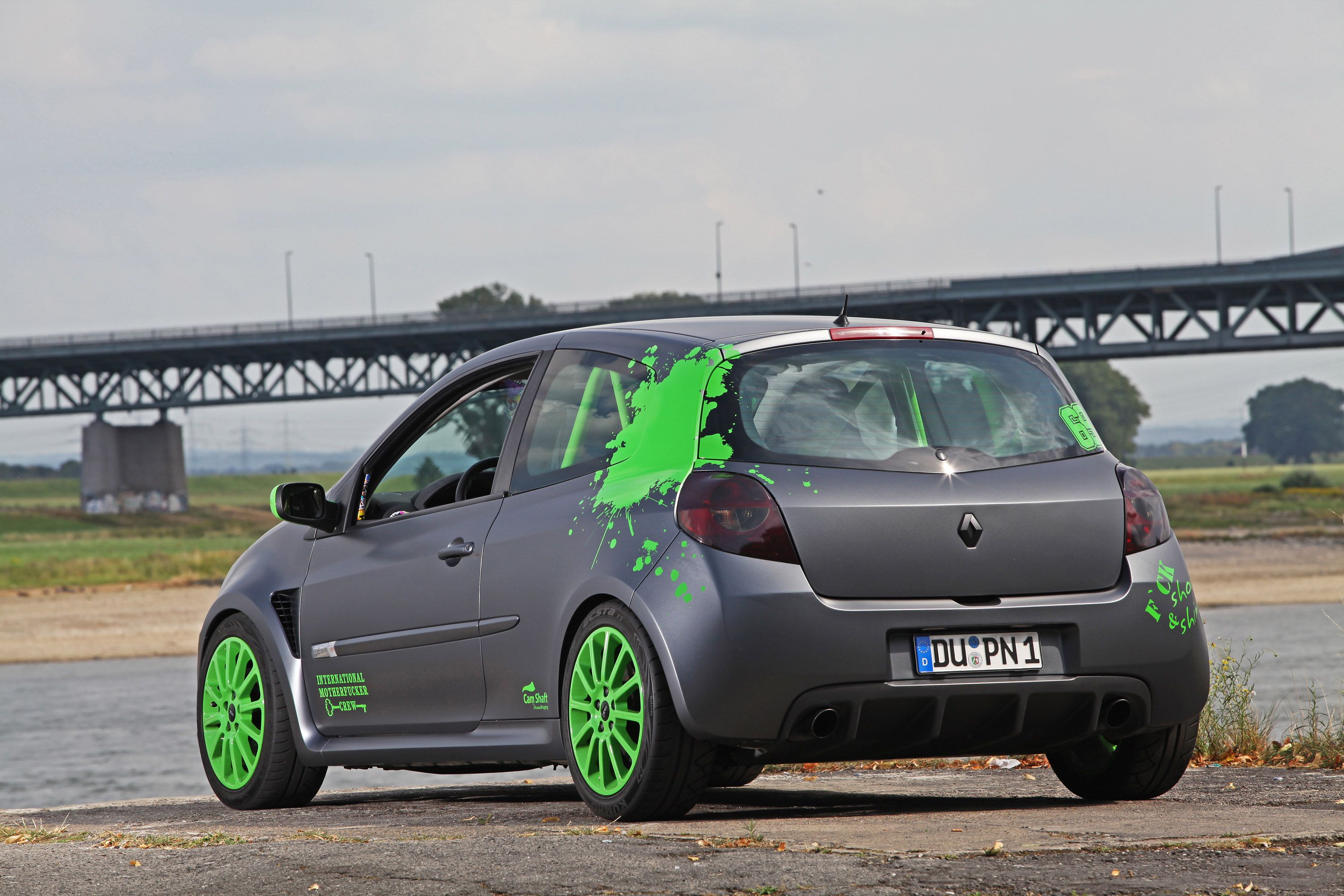 2012 Renault Clio RS by Cam Shaft