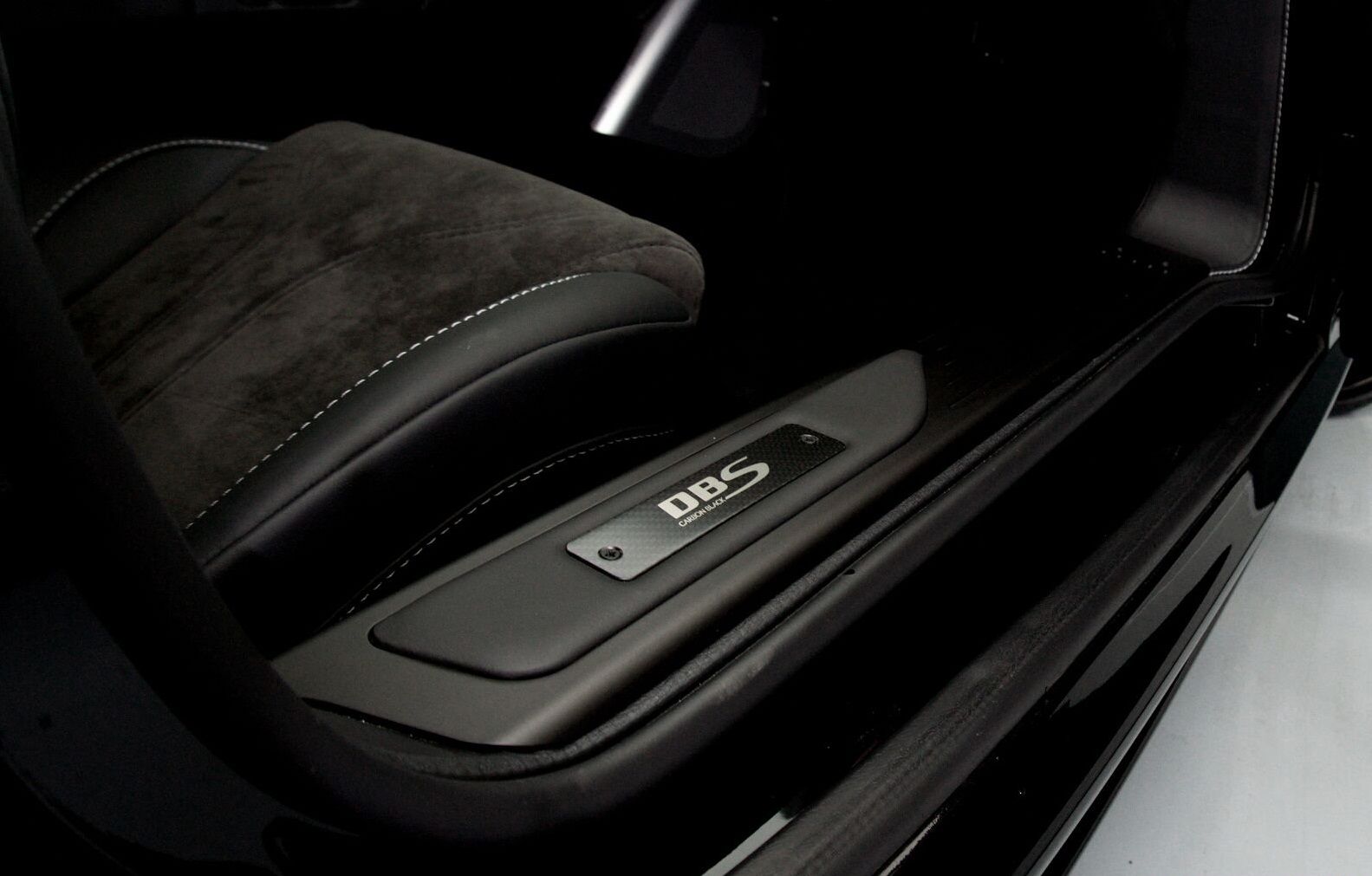 2012 Aston Martin DBS Carbon Edition by Wheelsandmore
