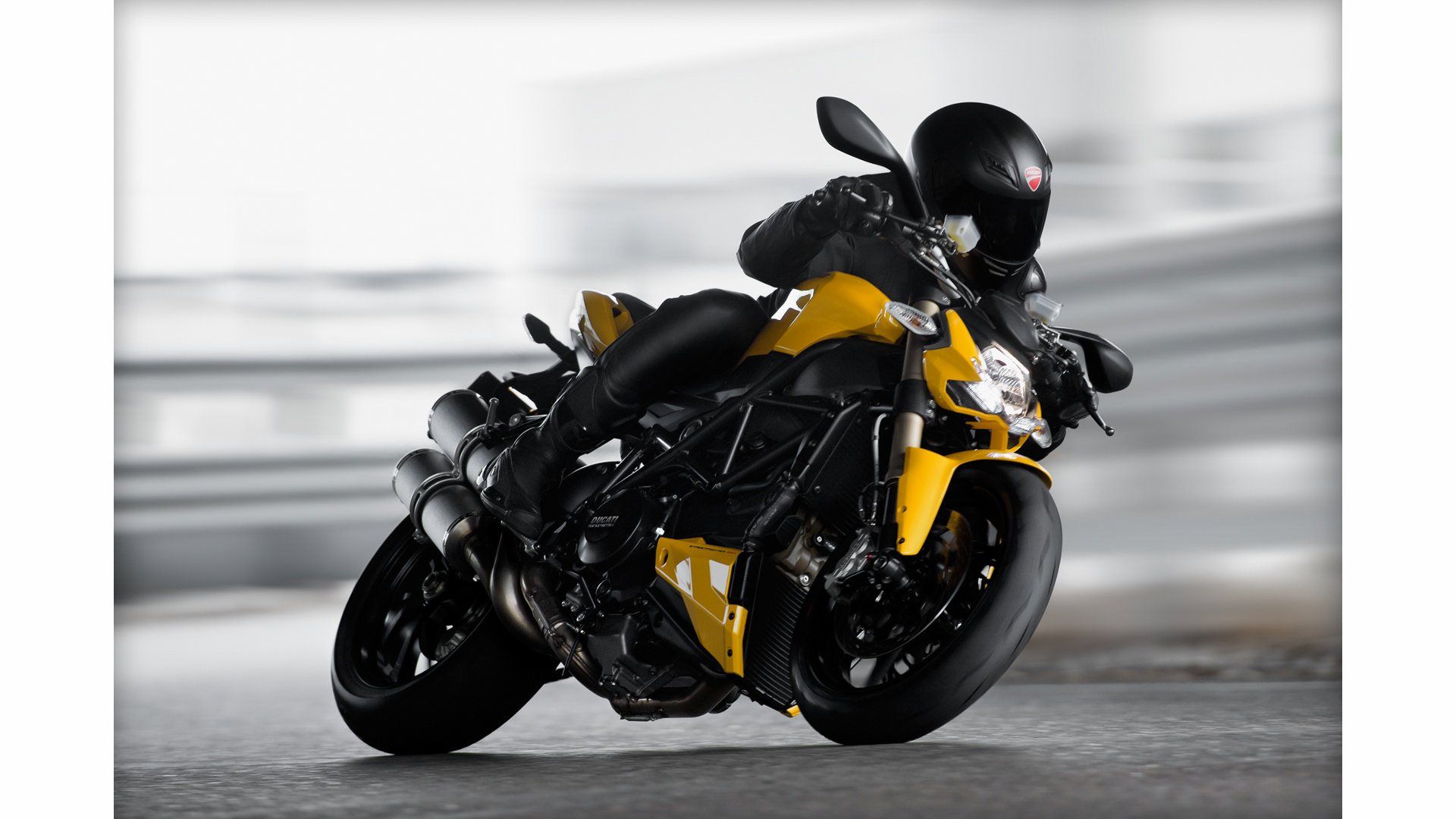 2013 Ducati Streetfighter 848