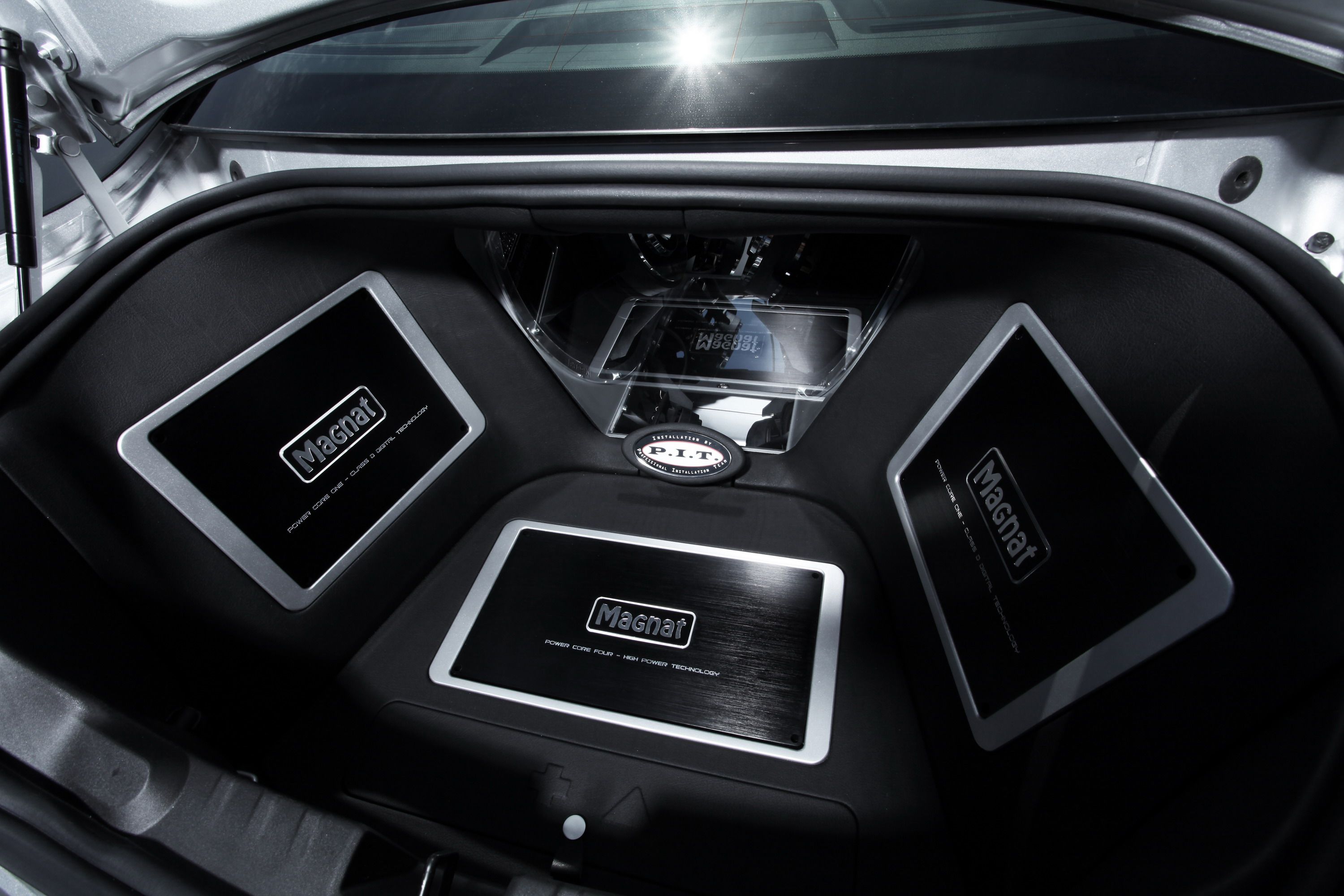 2012 Chevrolet Camaro Audio by Magnat