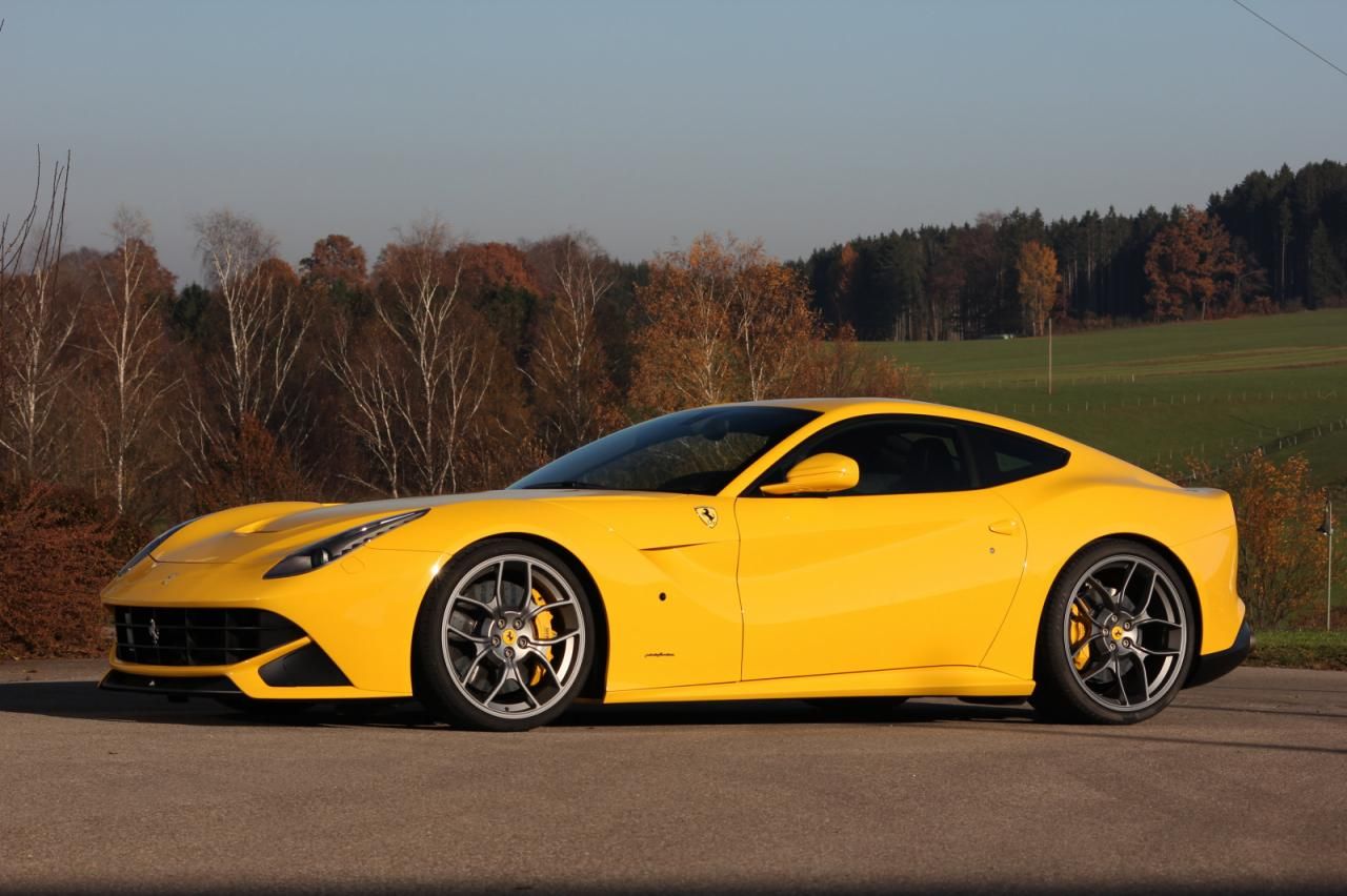 2013 Ferrari F12berlinetta by Novitec Rosso