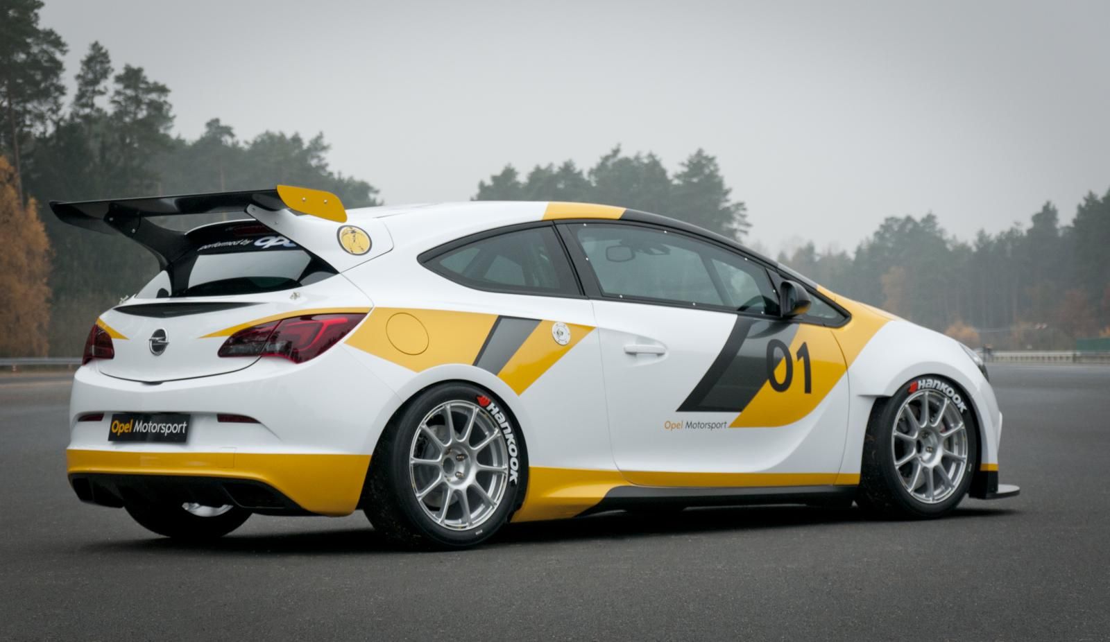 2013 Opel Astra OPC Cup
