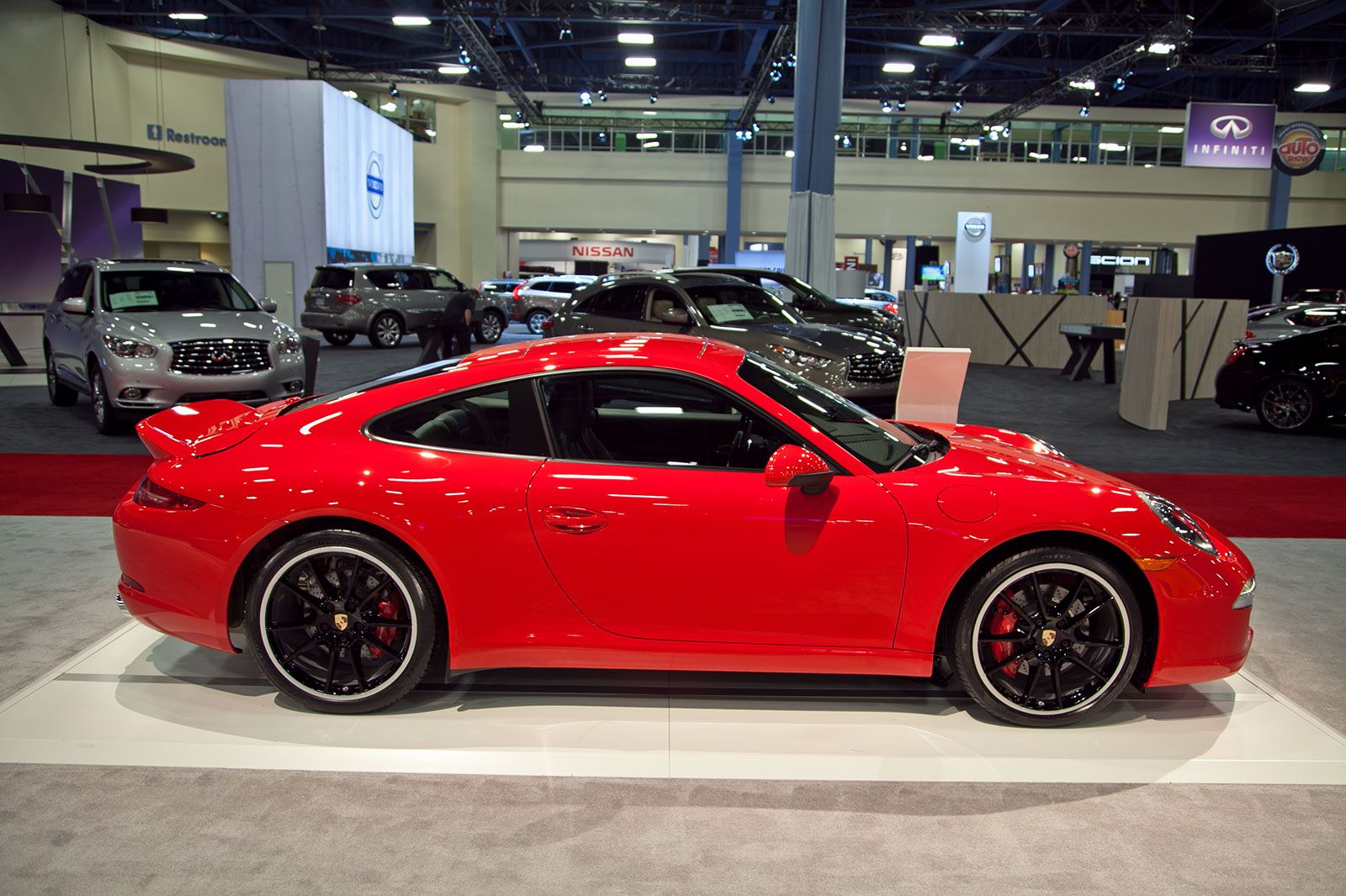 2013 Porsche 911 S - Sport Design Package