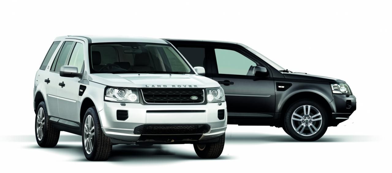 2013 Land Rover Freelander 2 Black and White Edition