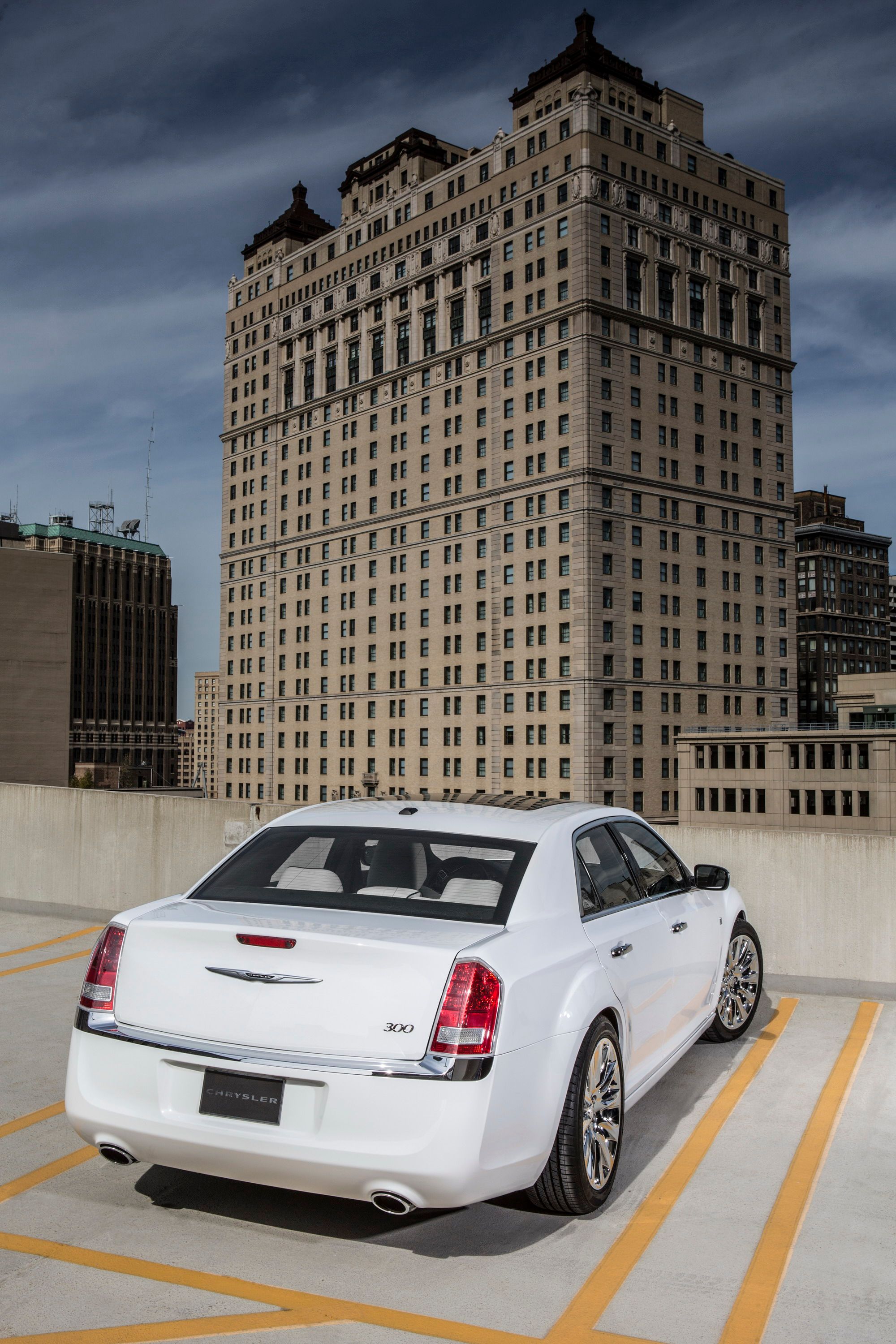 2013 Chrysler 300 Motown Edition