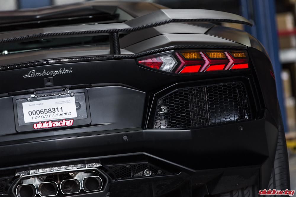 2012 Lamborghini Aventador by Vivid Racing