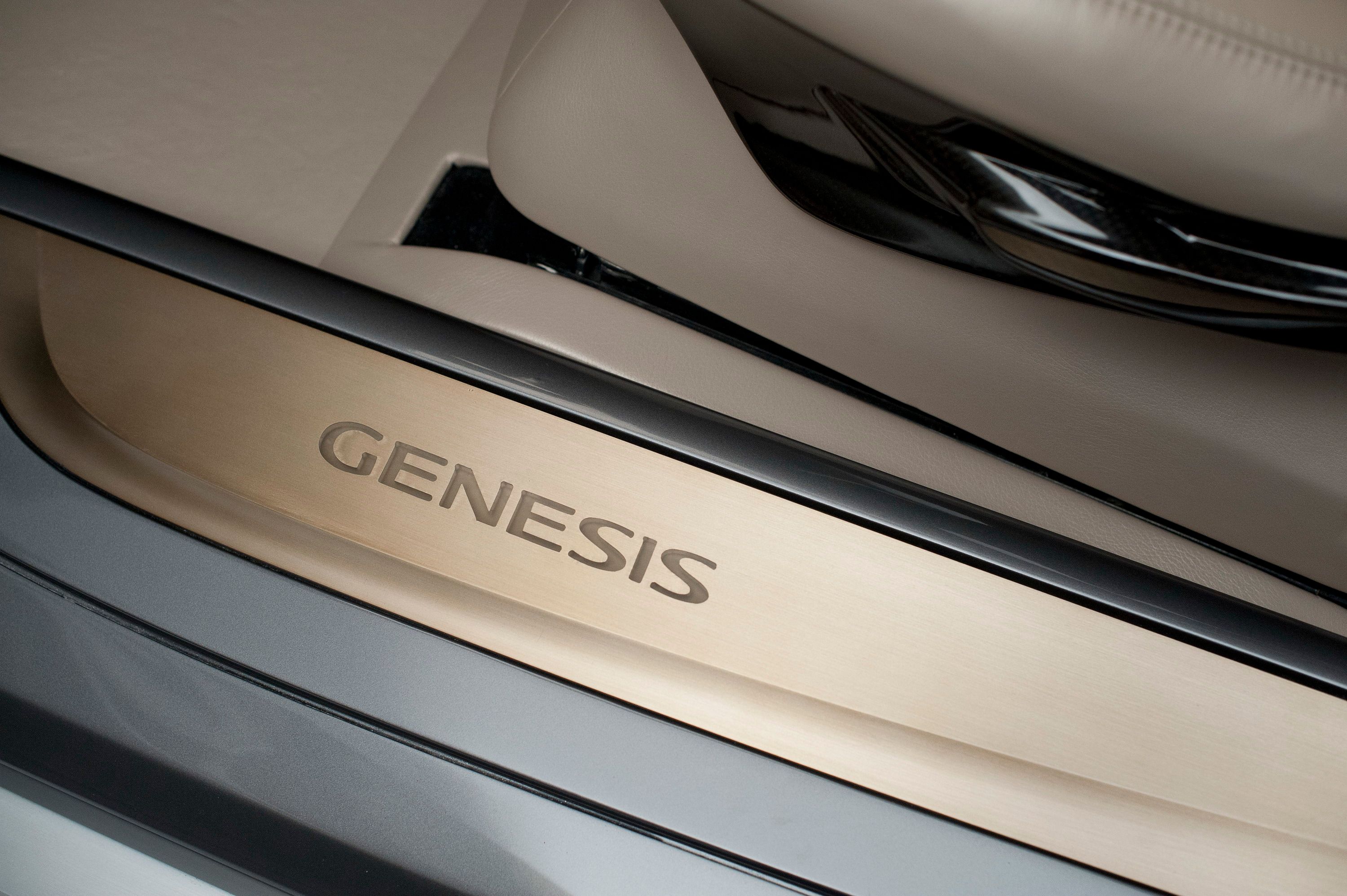 2013 Hyundai HCD-14 Genesis Concept