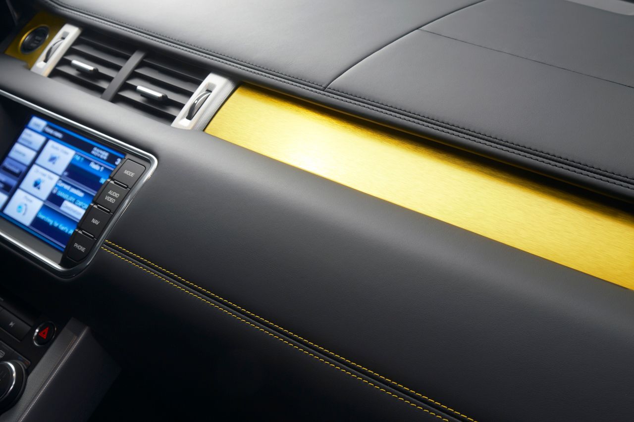 2013 Range Rover Evoque Sicilian Yellow Edition