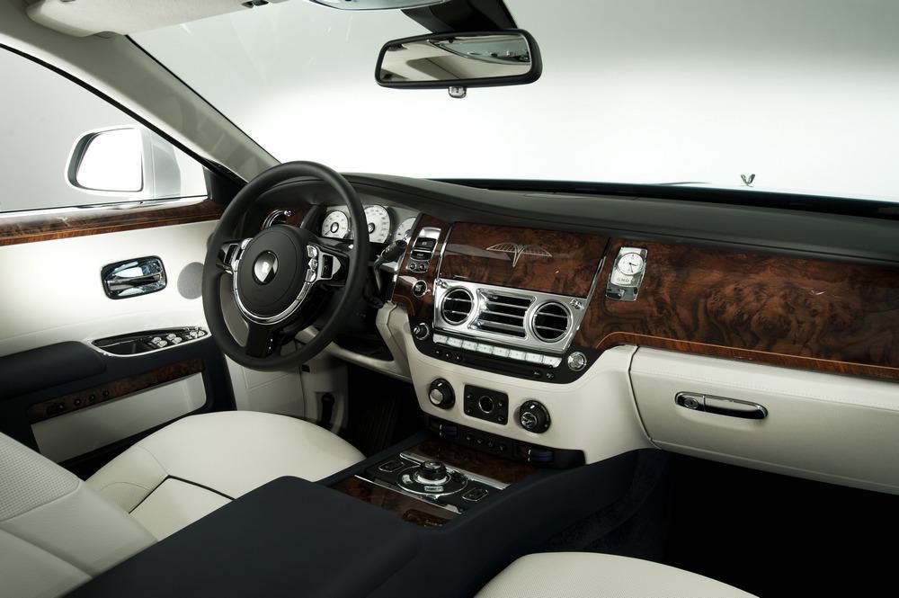 2013 Rolls-Royce Ghost Firnas Motif Edition