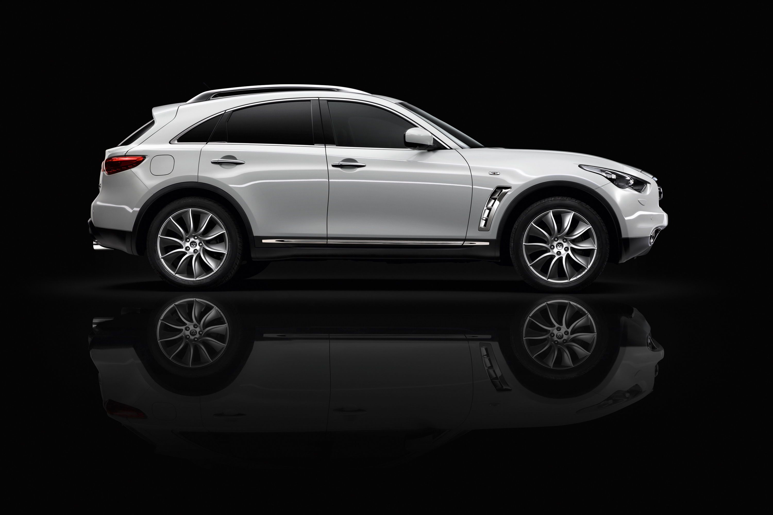 2013 Infiniti FX Black and White Editions