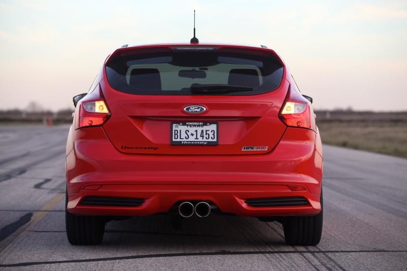 2013 Ford Focus ST by Hennessey