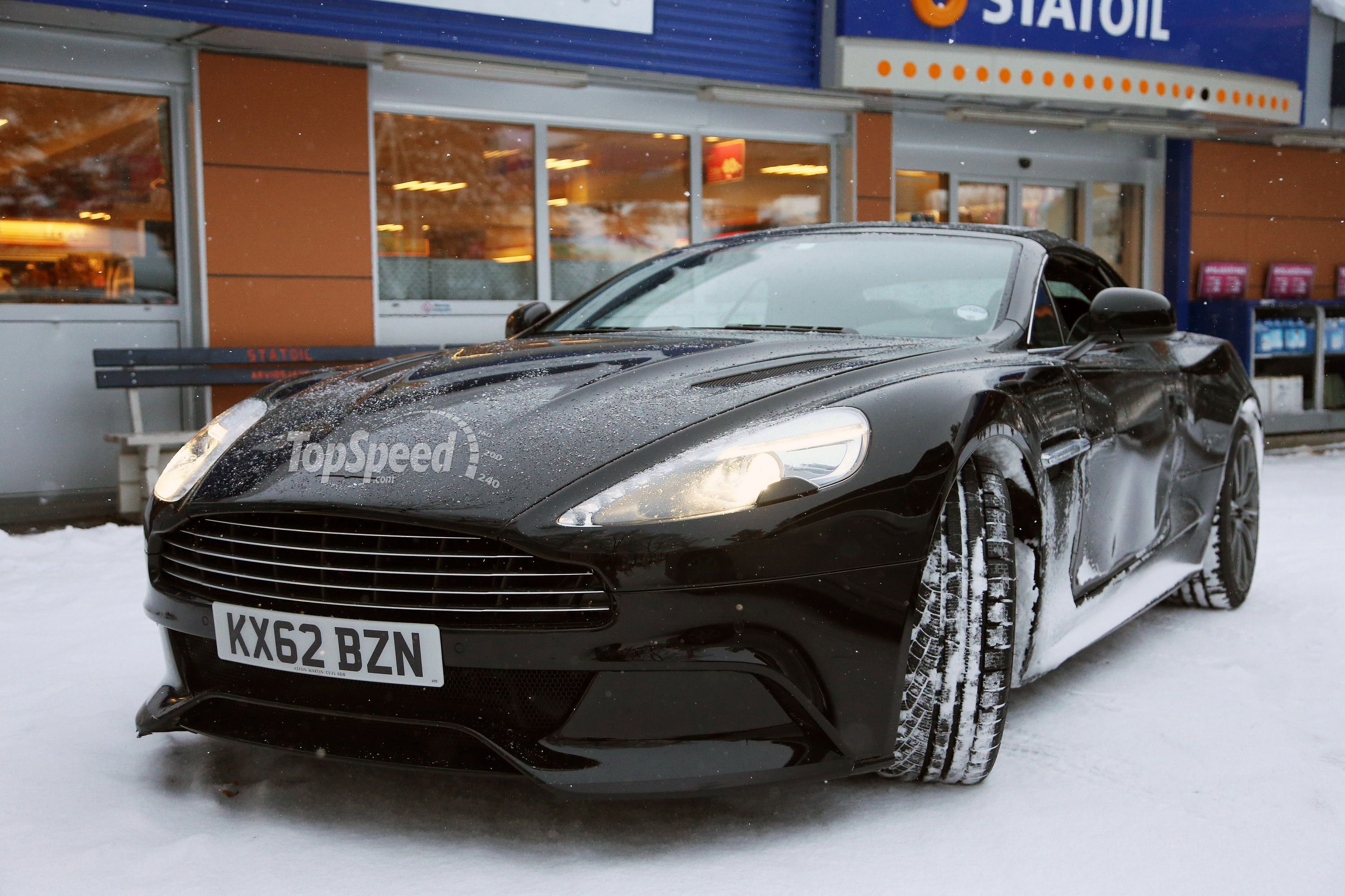 2014 - 2015 Aston Martin Vanquish Volante