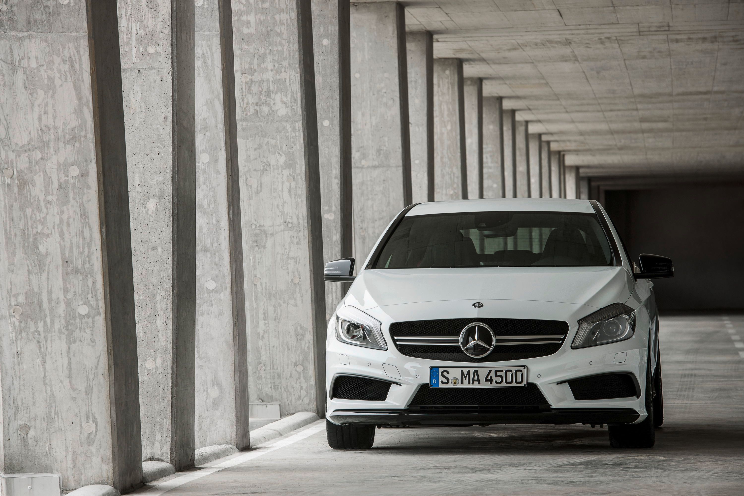 2014 Mercedes-Benz A45 AMG 