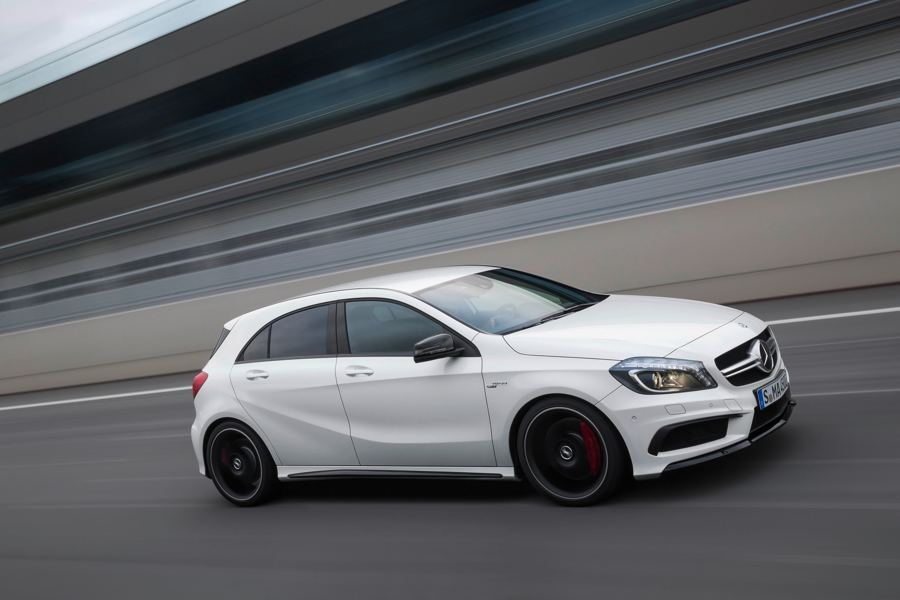 2014 Mercedes-Benz A45 AMG 