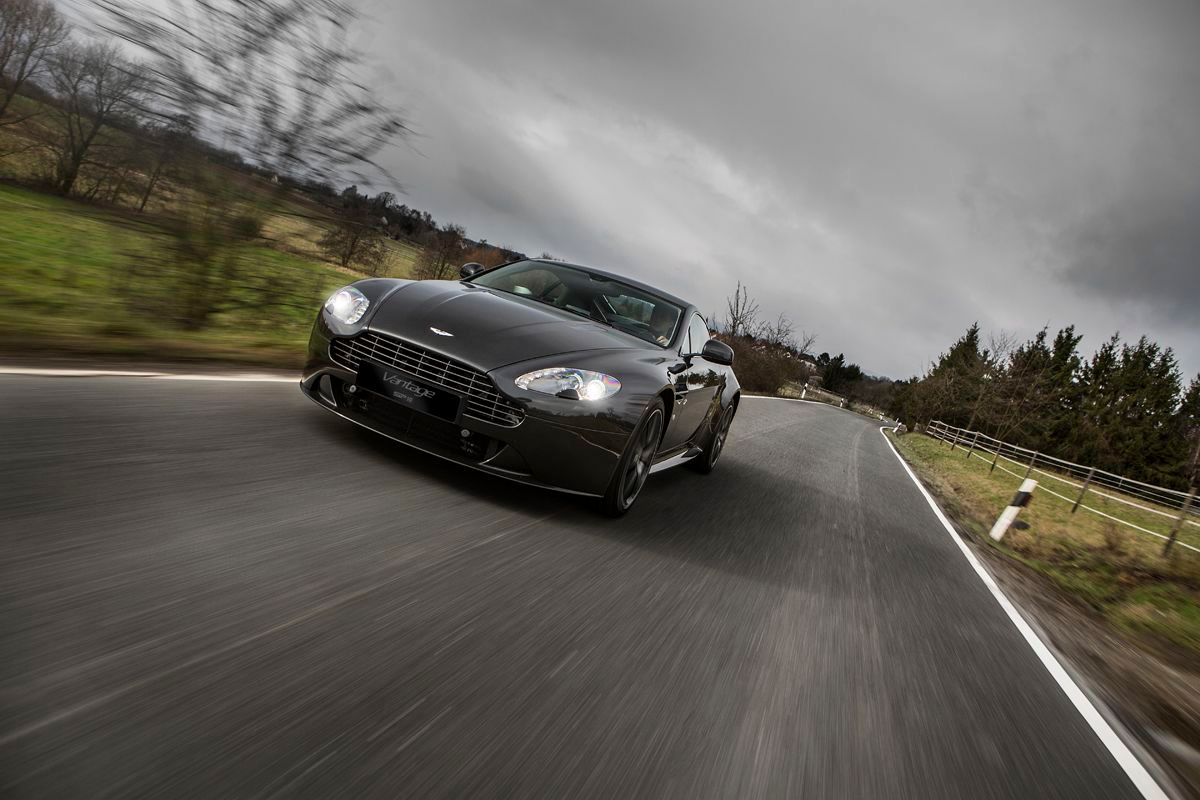 2013 Aston Martin V8 Vantage SP10