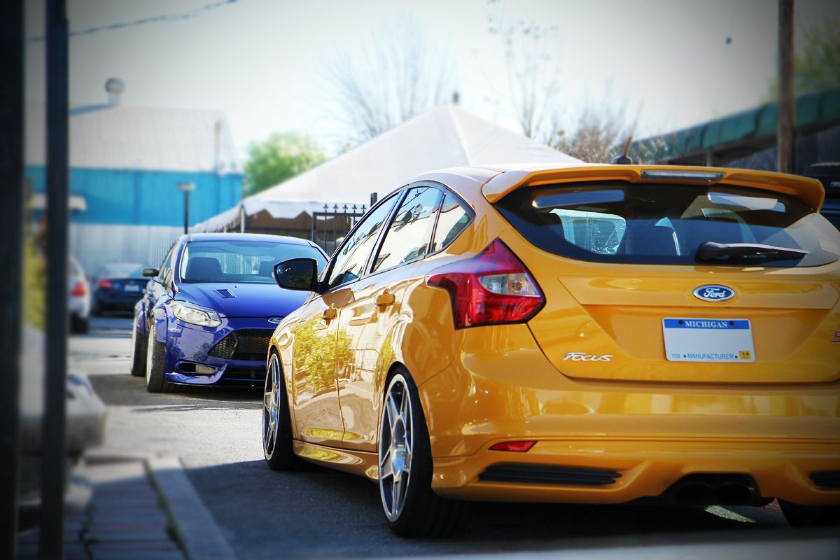 2013 Ford Focus ST TrackSTer by fifteen52
