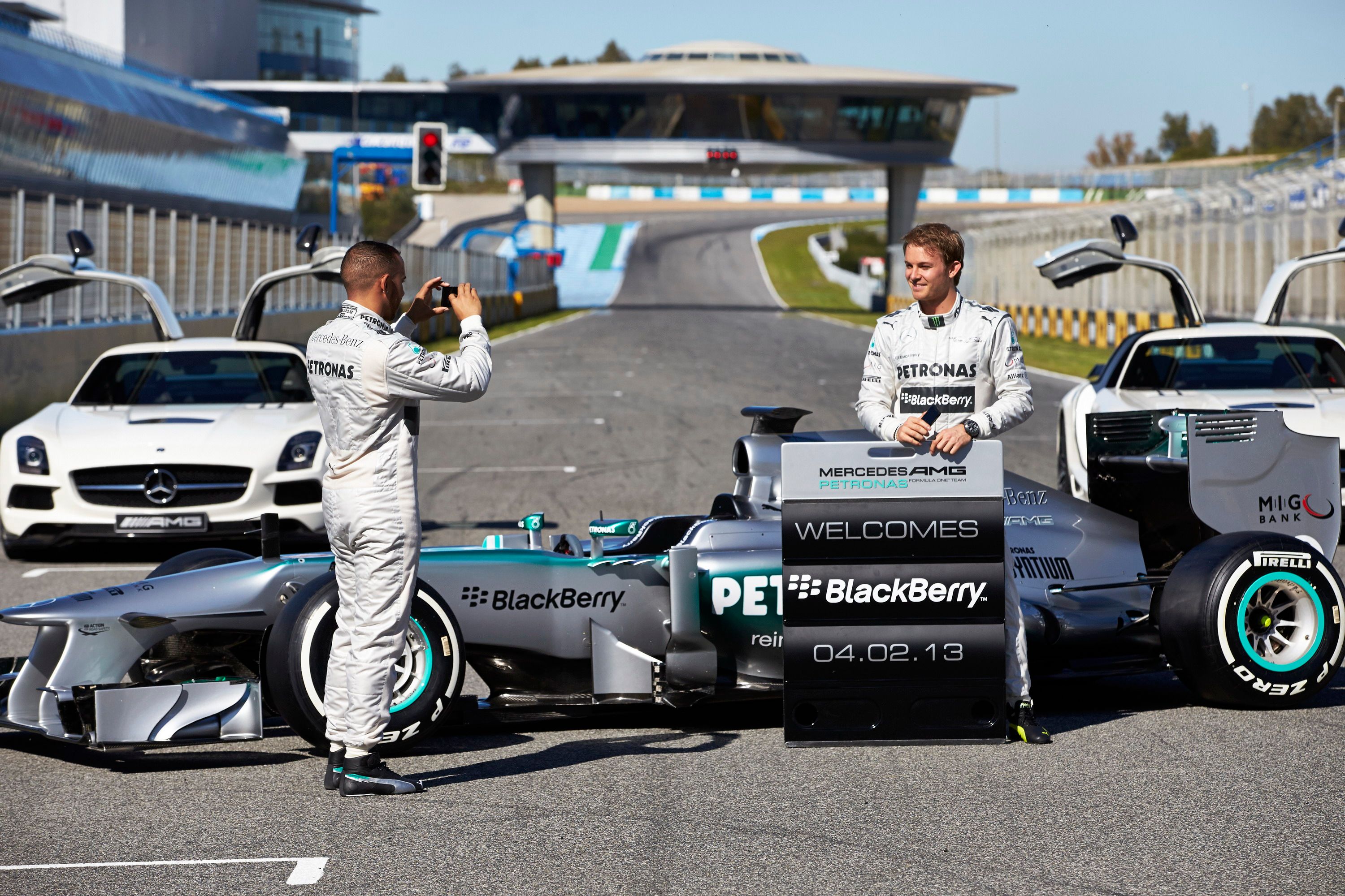 2013 Mercedes F1 W04