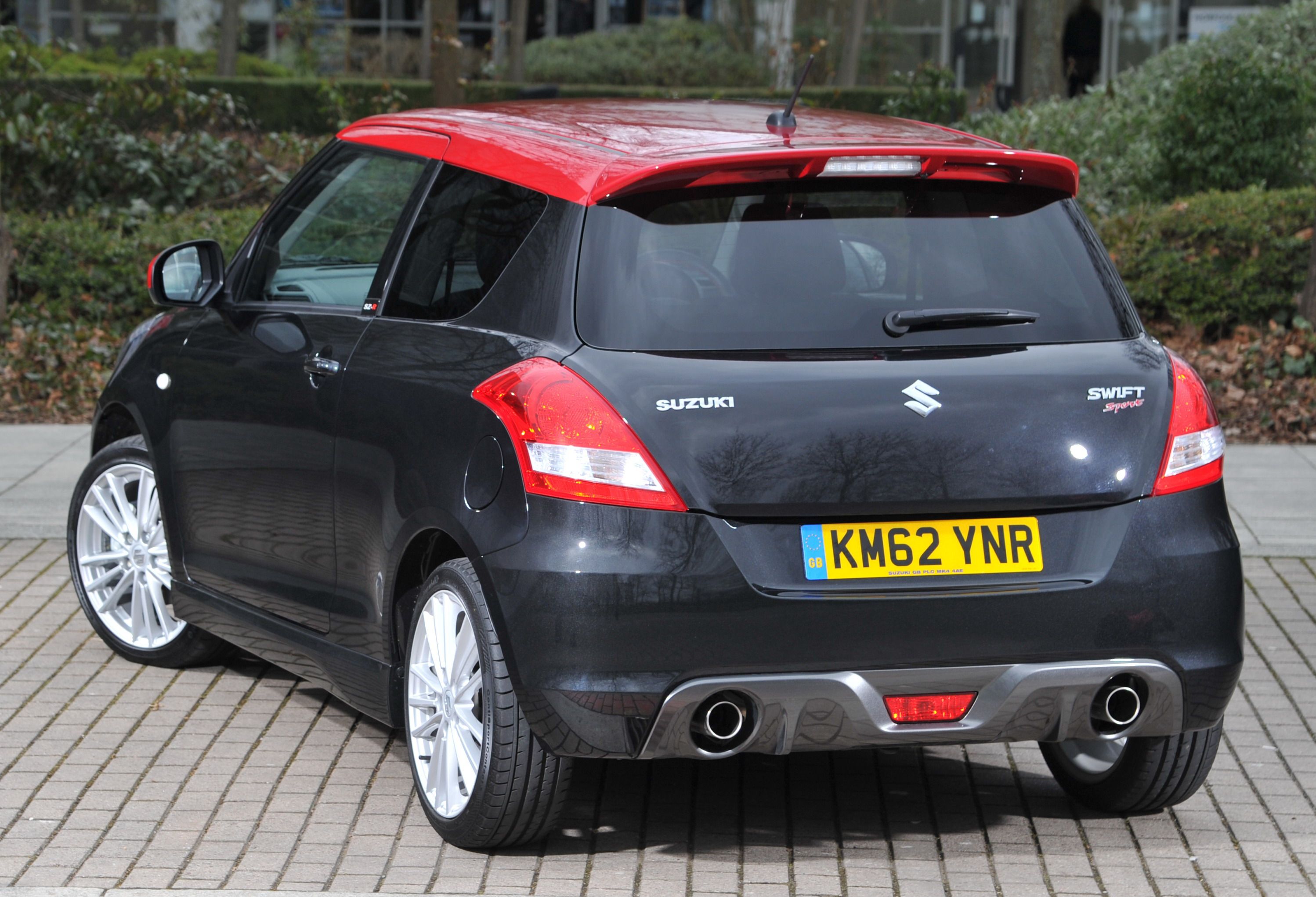 Suzuki Swift Sport SZ-R review