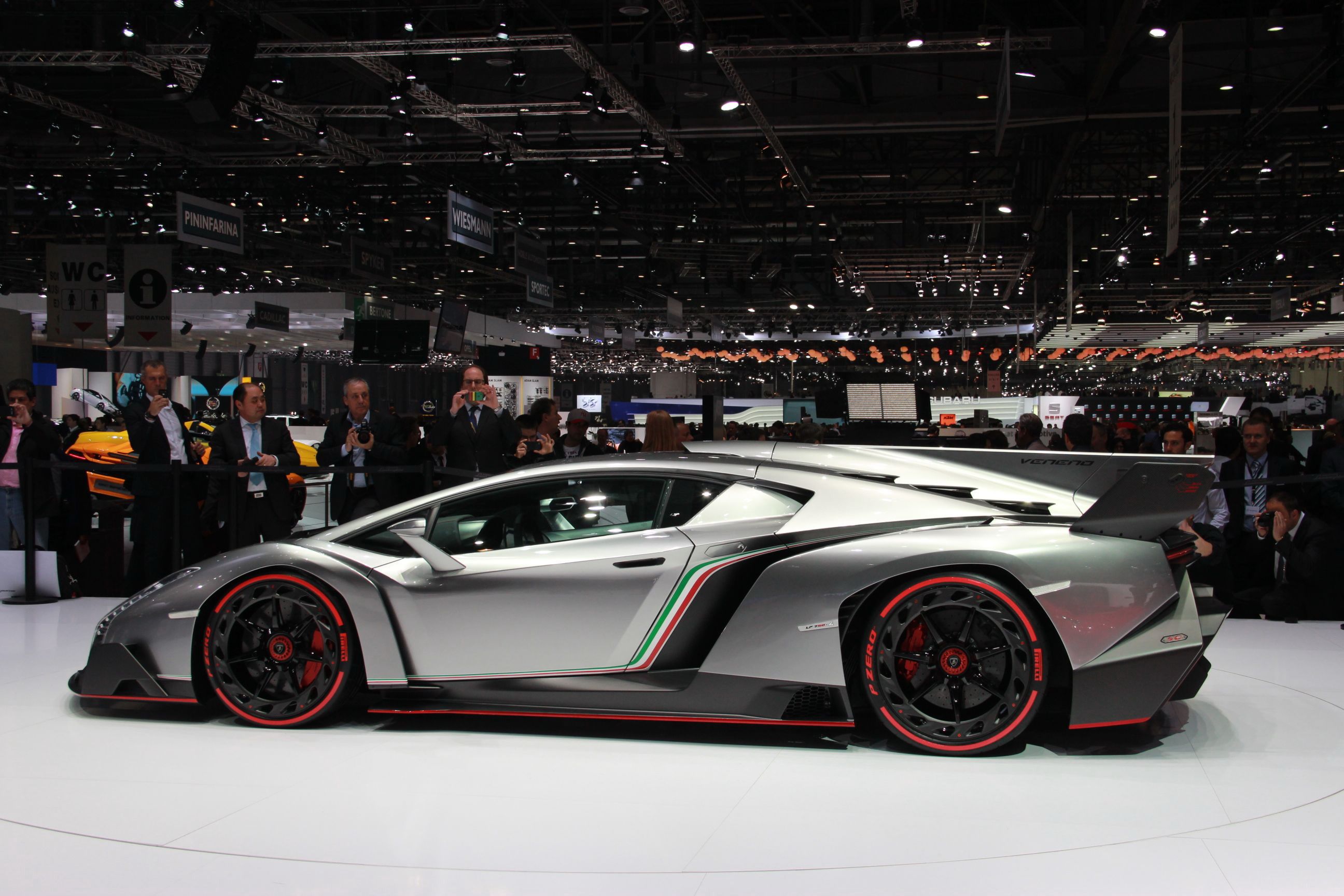 2013 Lamborghini Veneno