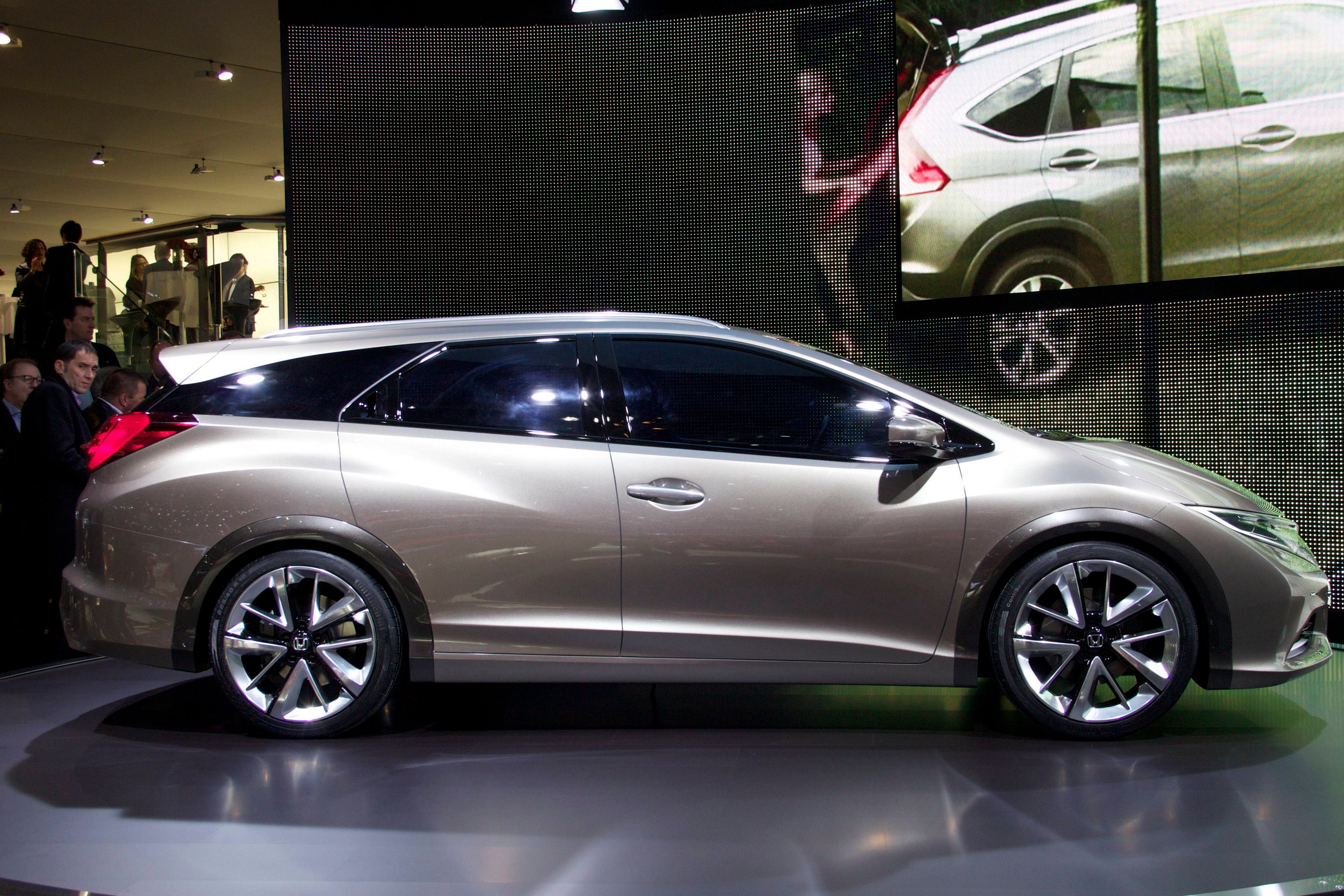 2014 Honda Civic Tourer Concept