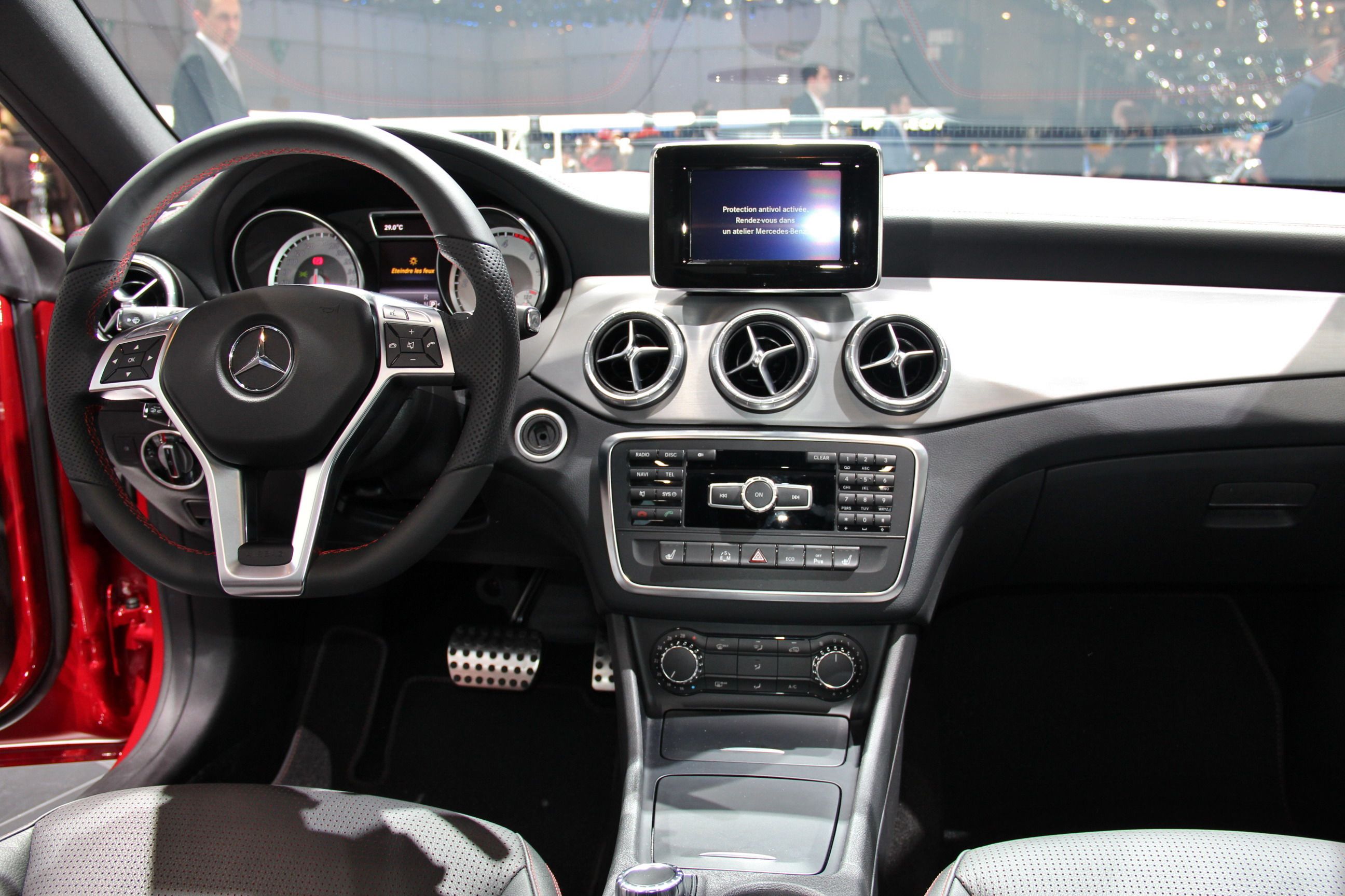 2014 - 2015 Mercedes CLA-Class