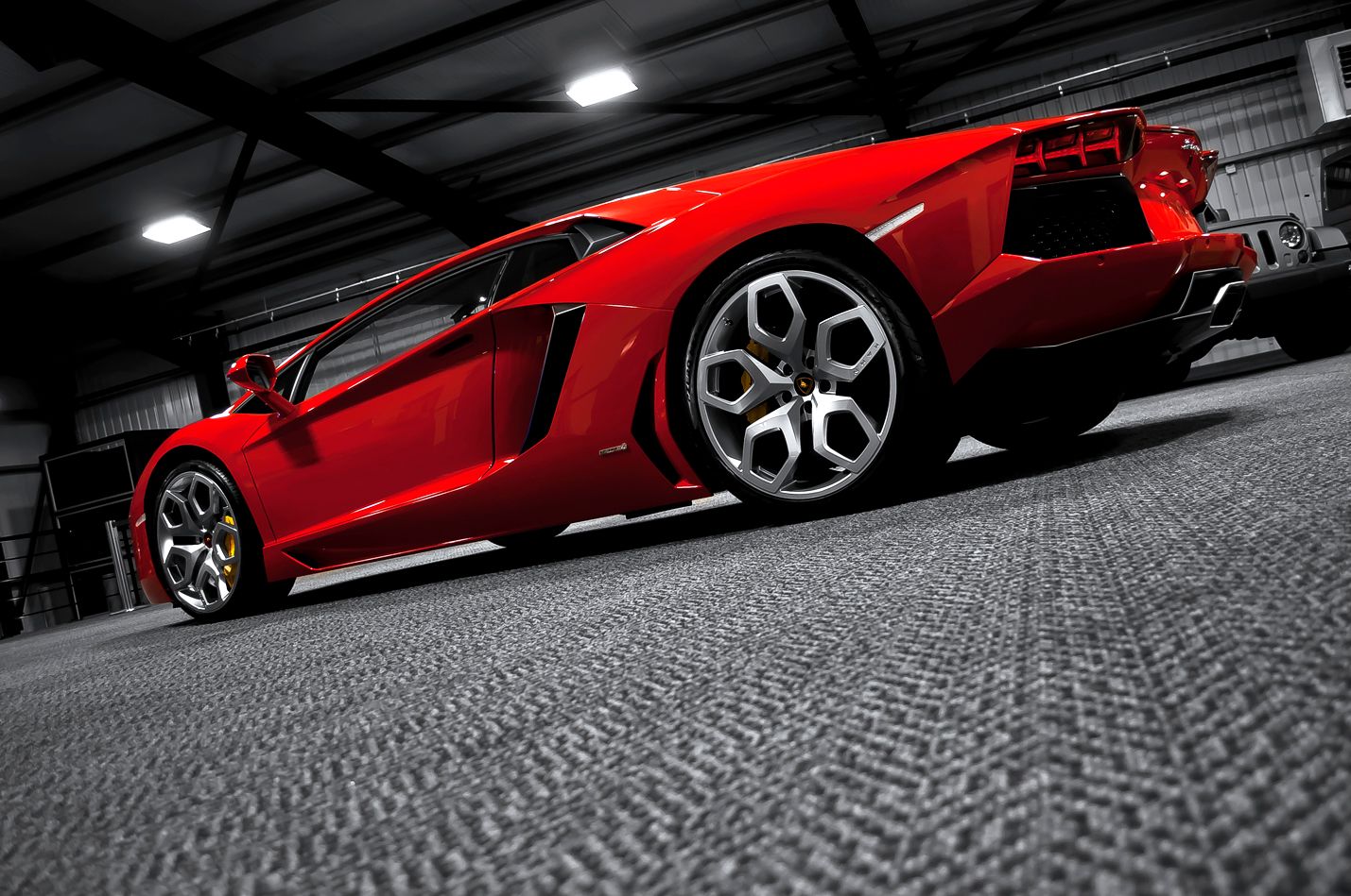 2013 Lamborghini Aventador by A. Kahn Design
