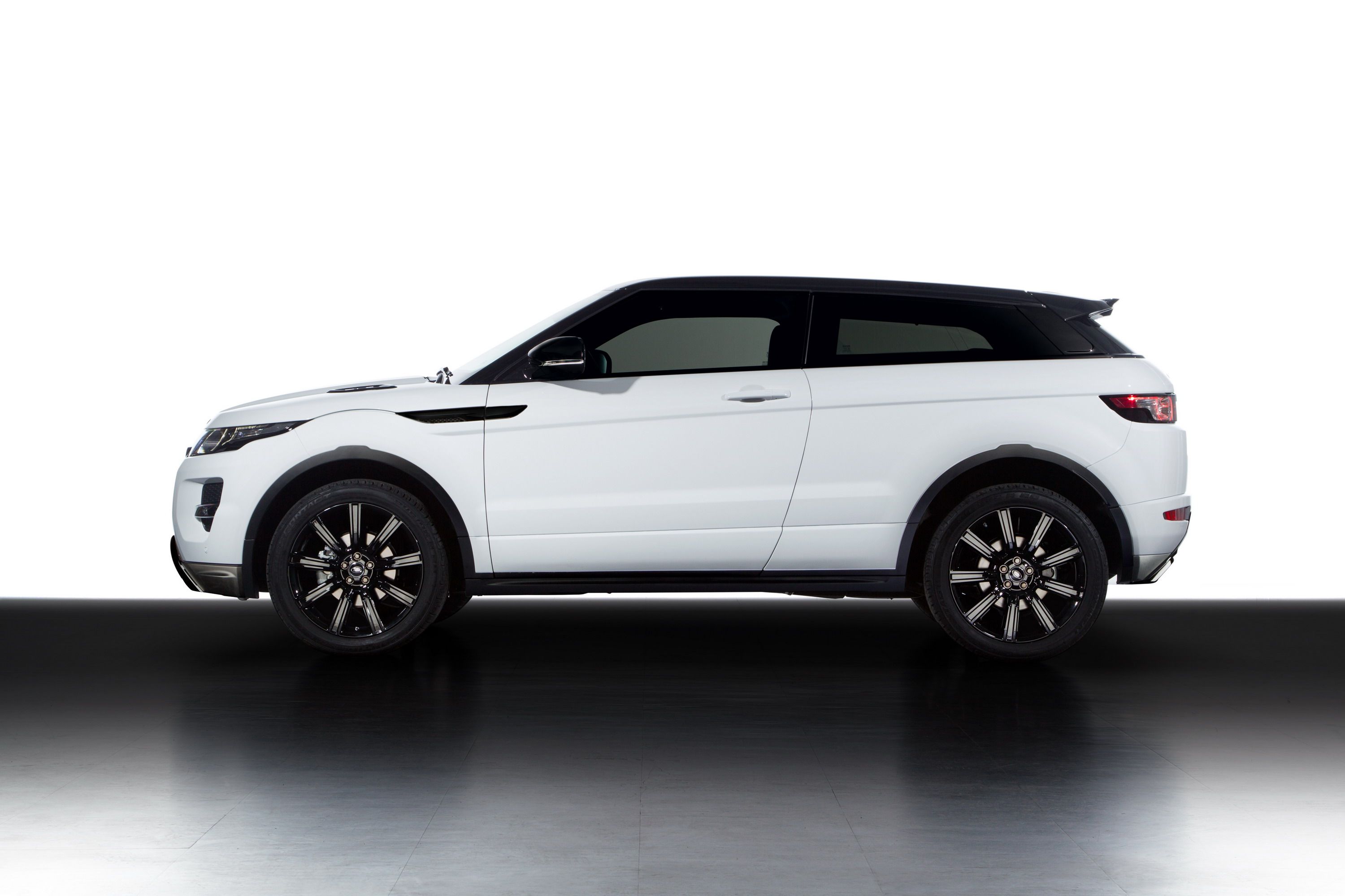 2013 Land Rover Evoque Black Design Pack