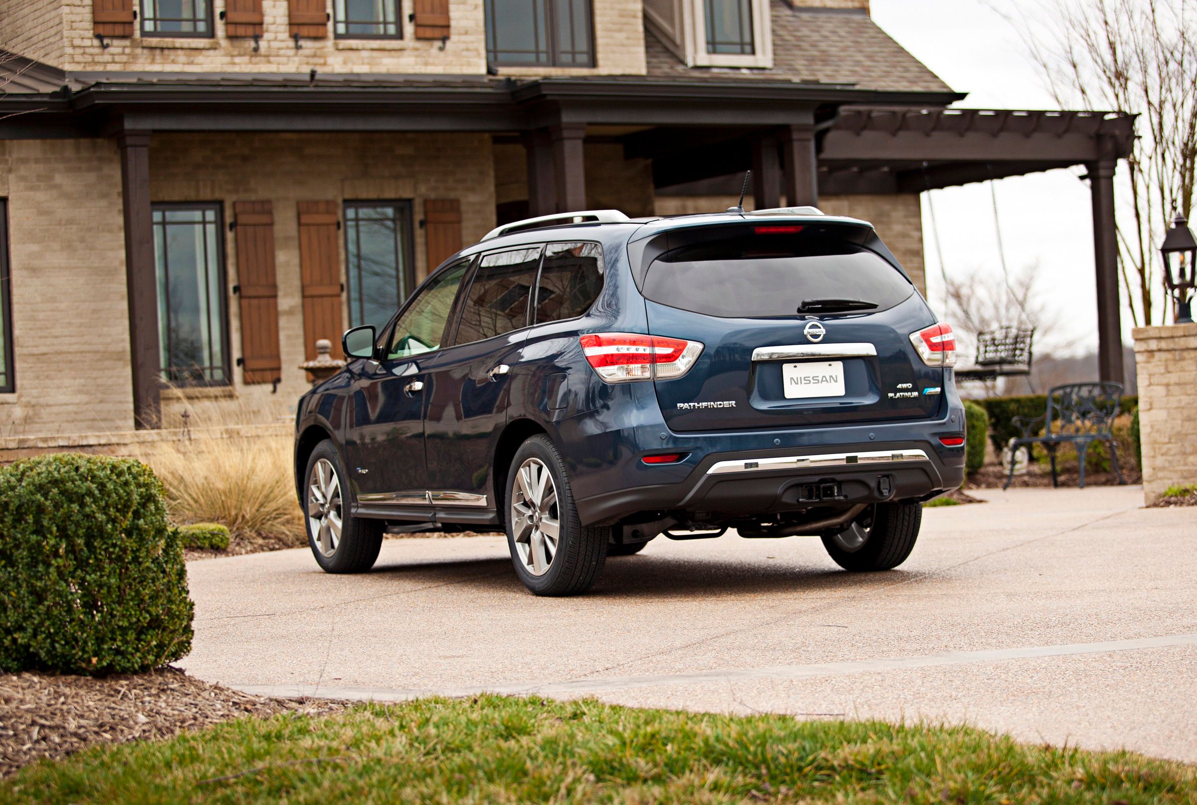 2014 Nissan Pathfinder Hybrid