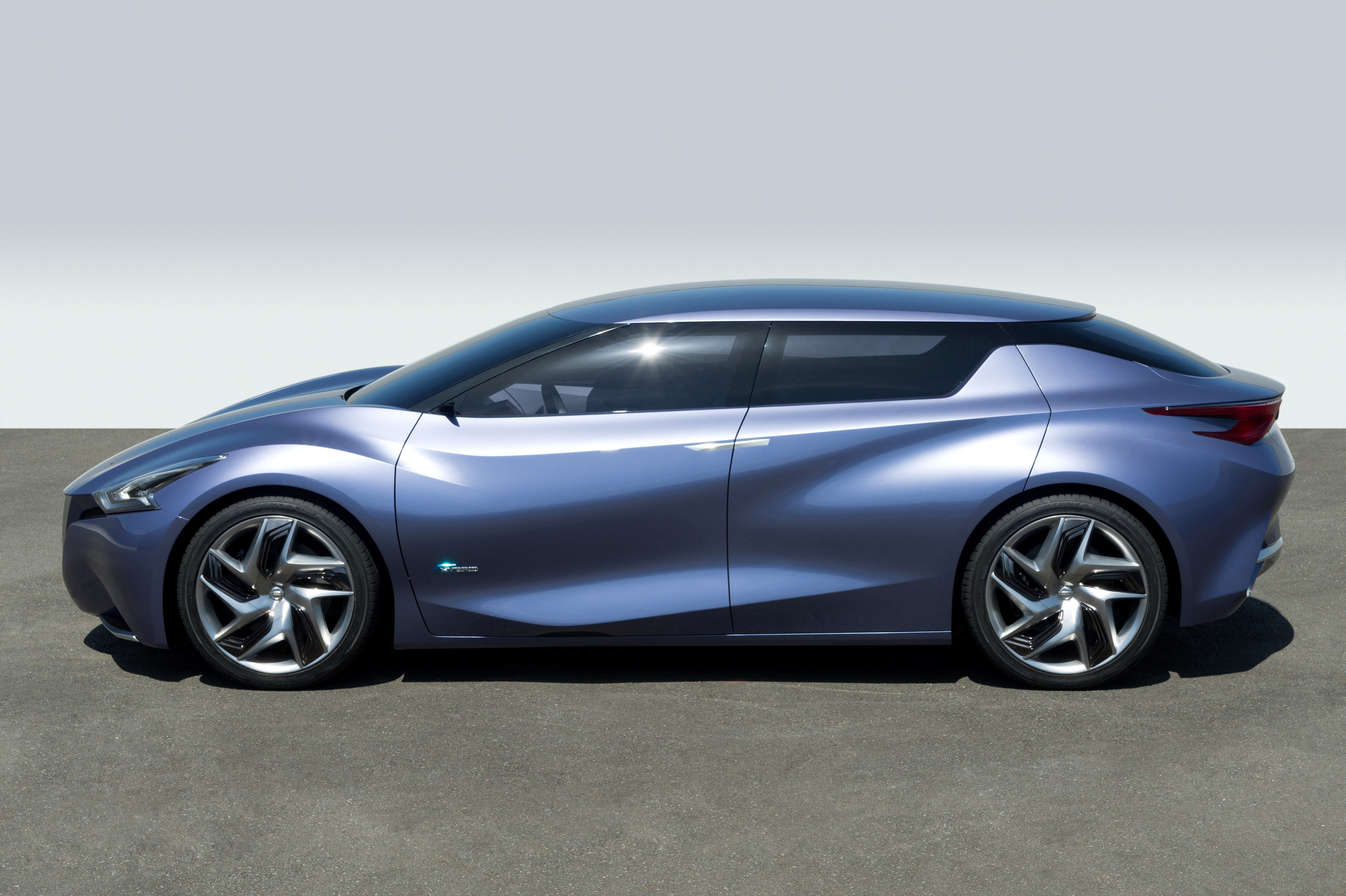 2013 Nissan Friend-ME Concept