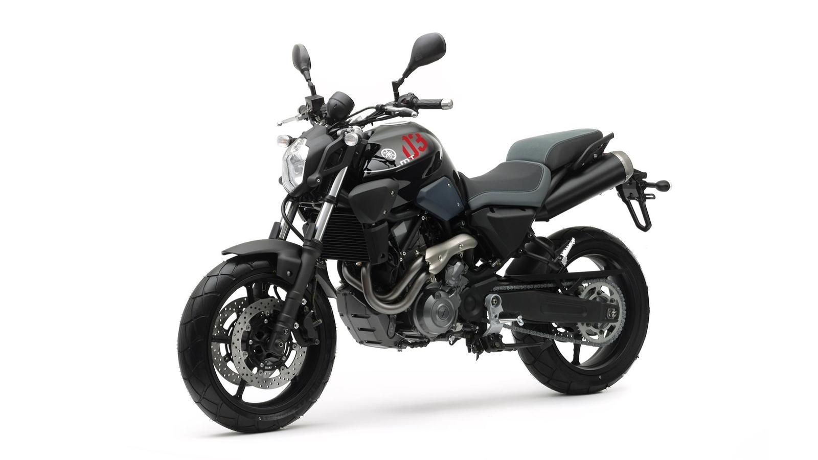 2013 Yamaha MT-03