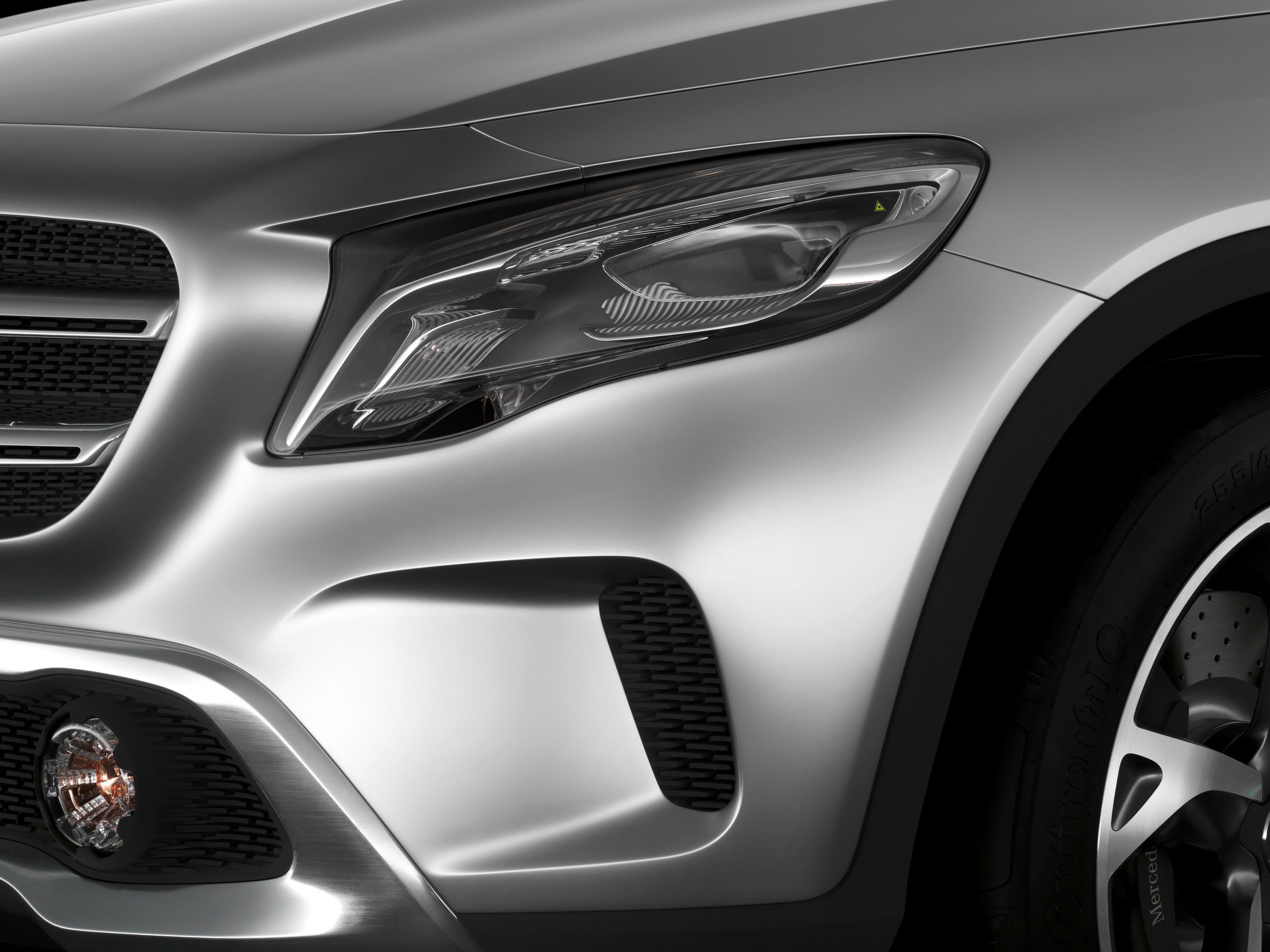 2015 Mercedes-Benz Concept GLA