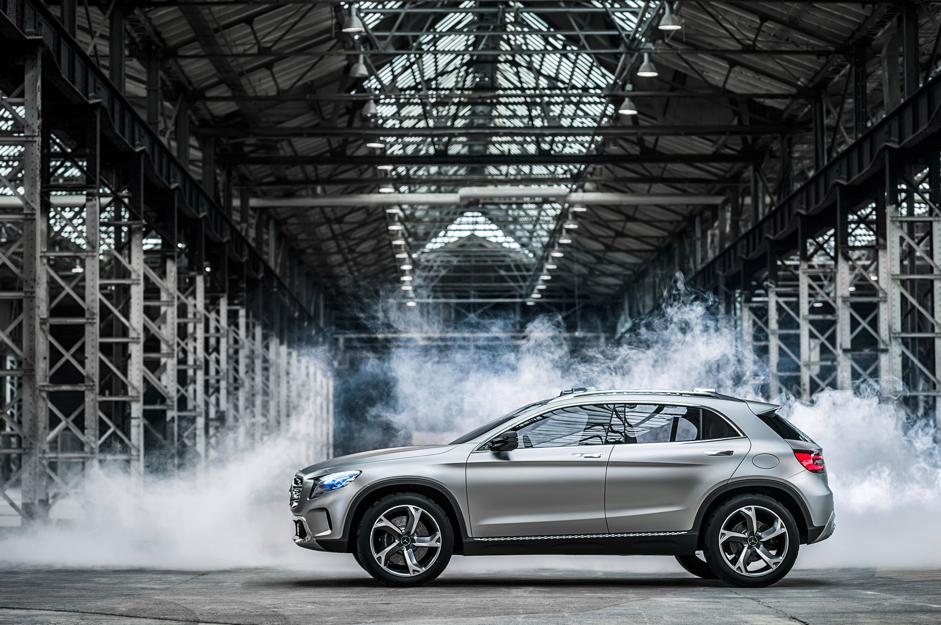 2015 Mercedes-Benz Concept GLA