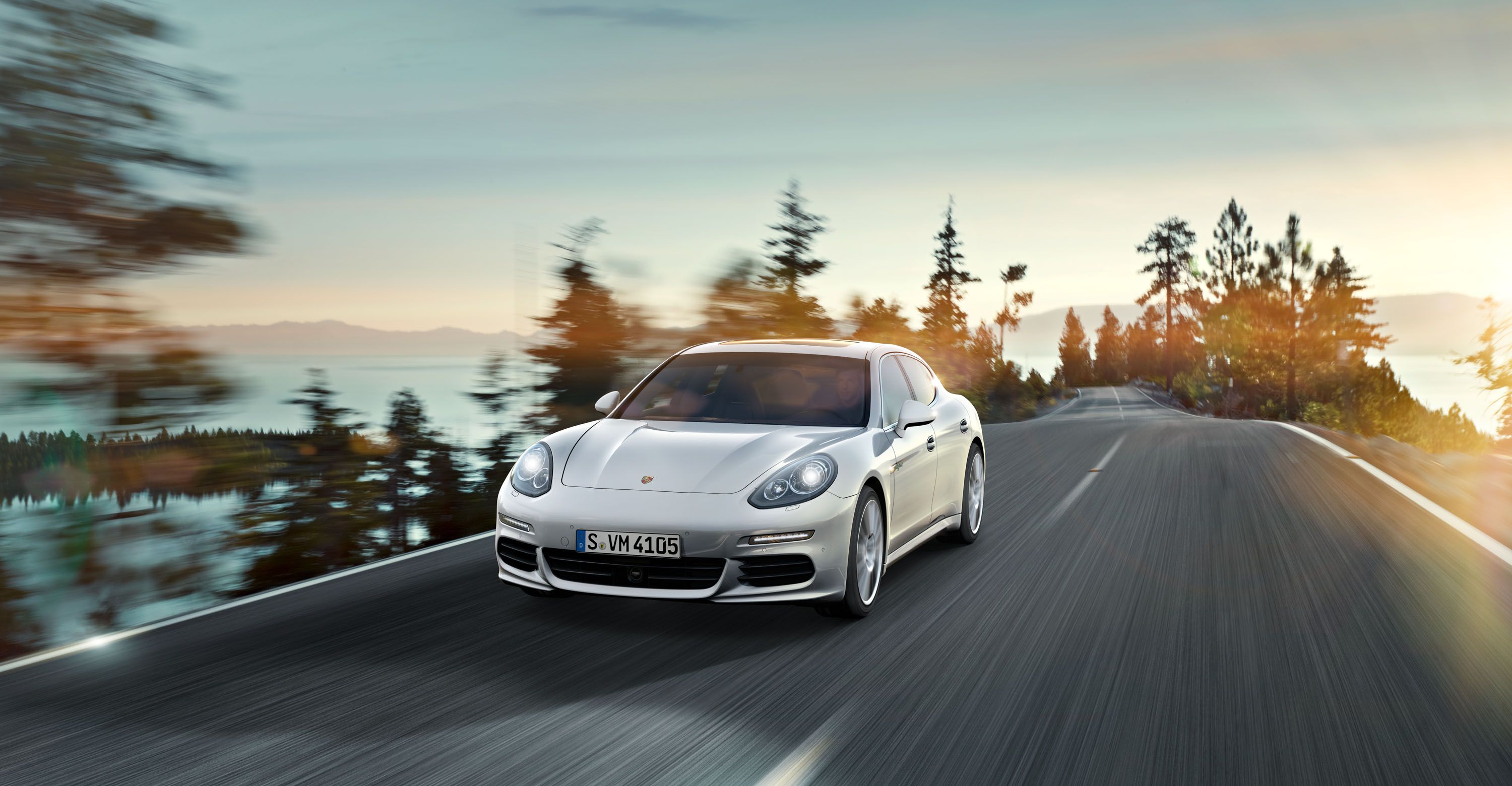 2014 Porsche Panamera S E-Hybrid