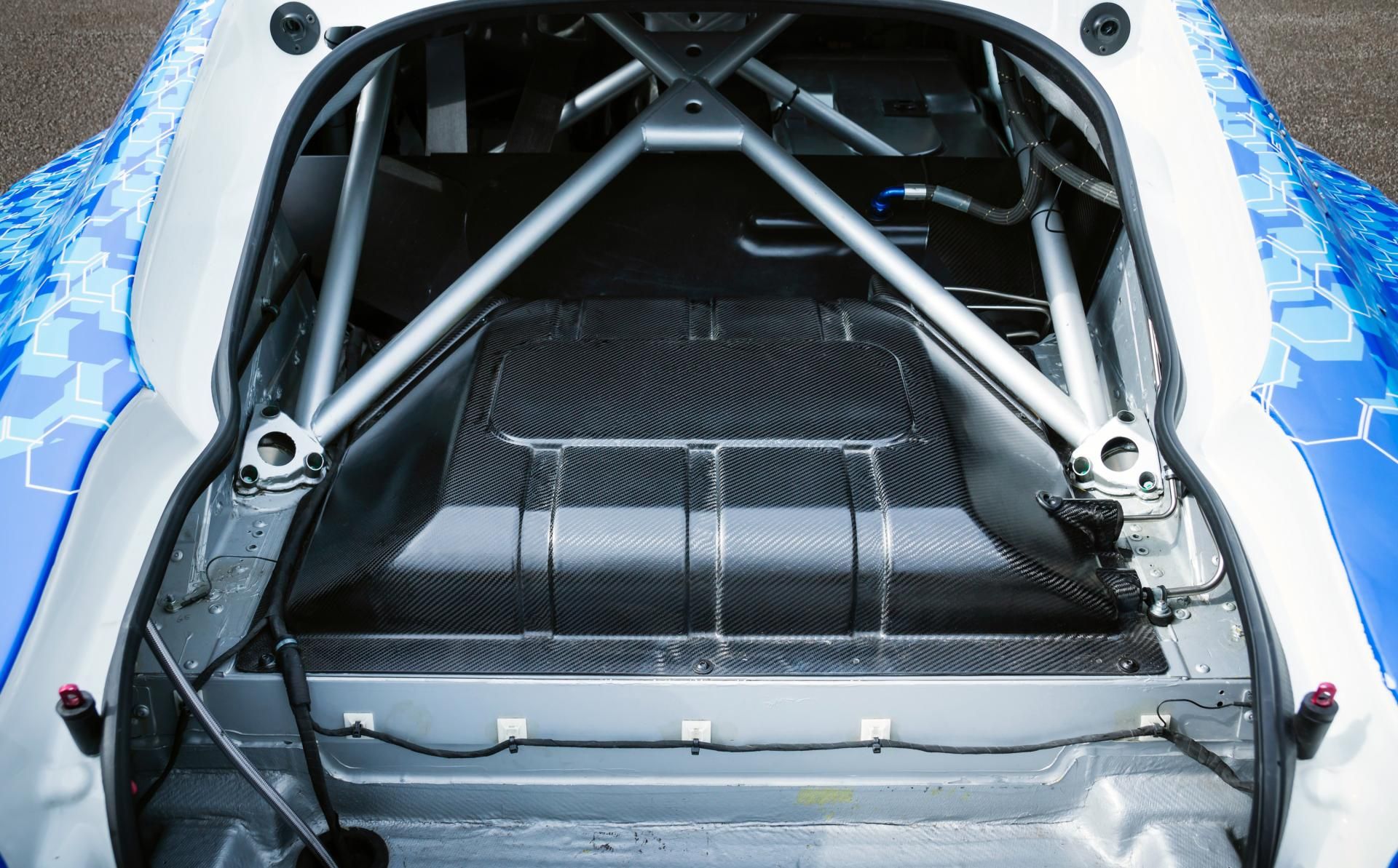2013 Aston Martin Hybrid Hydrogen Rapide S