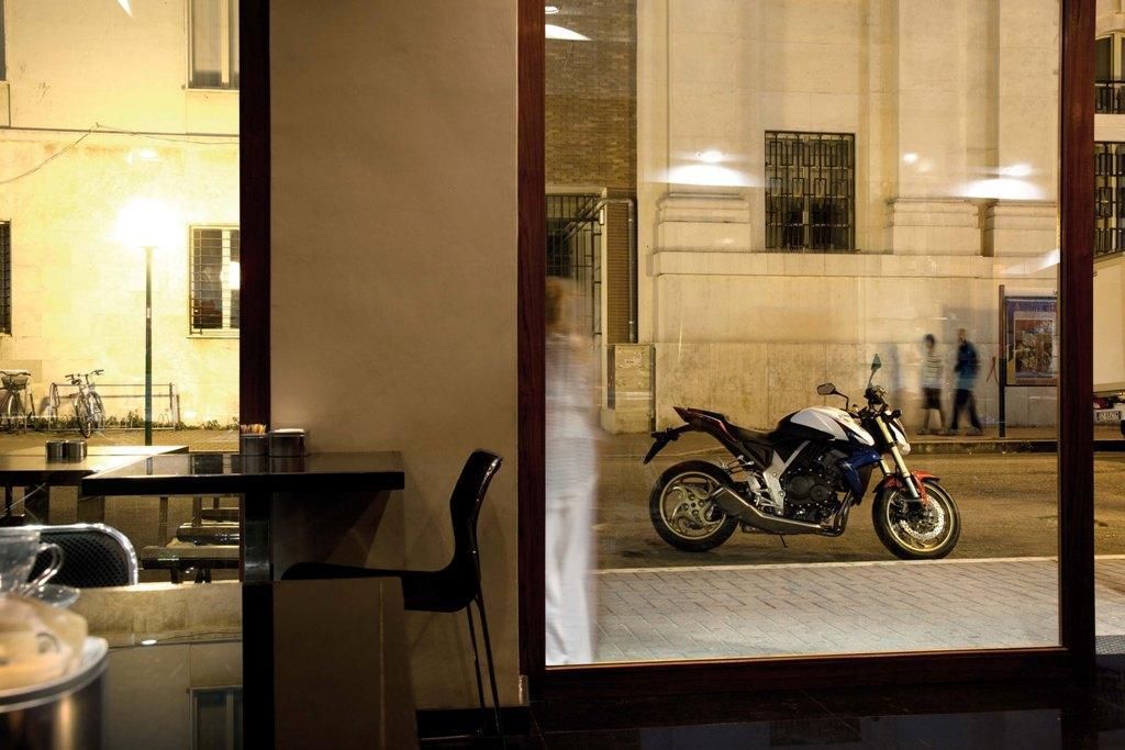 2013 Honda CB1000RA