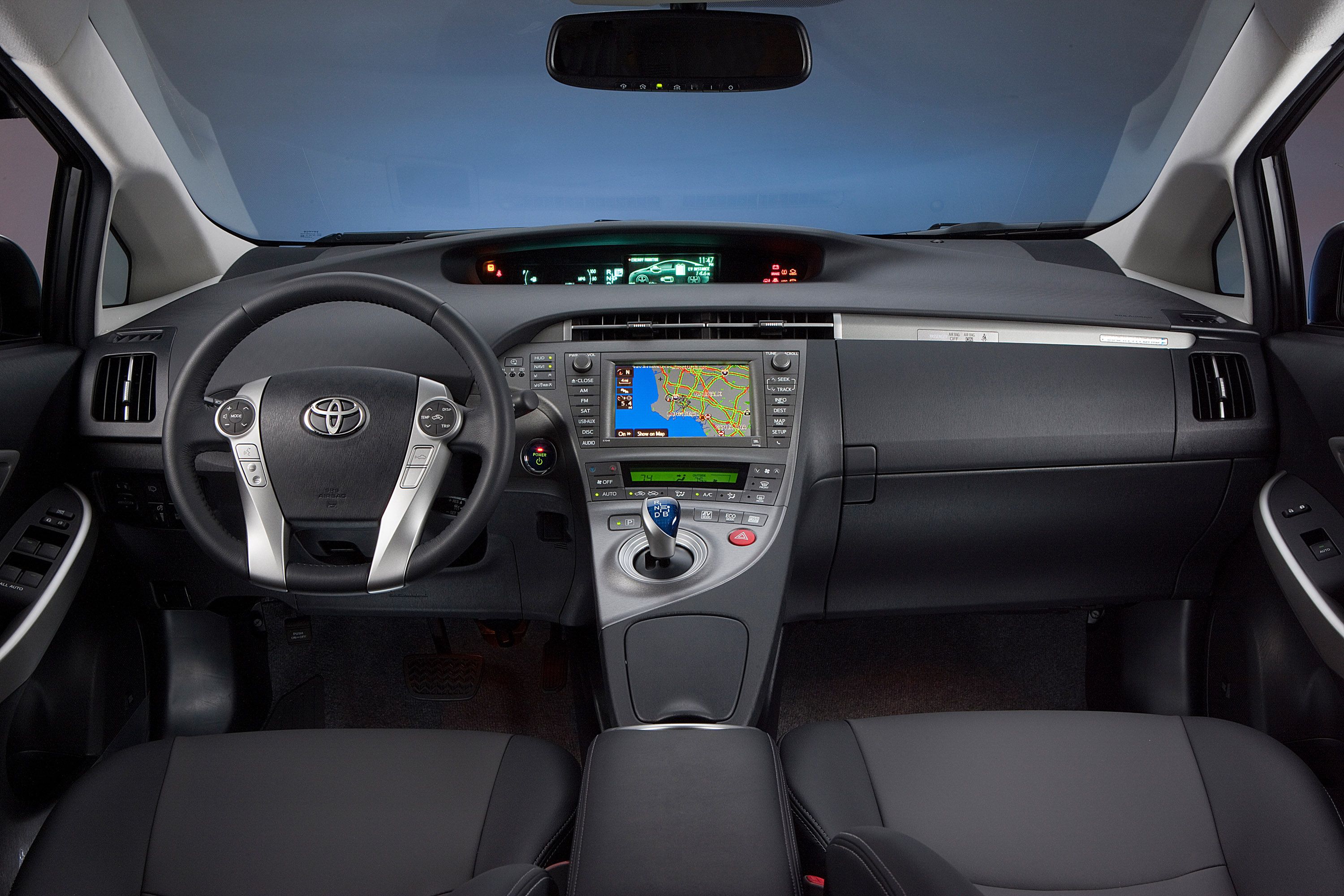 2013 Toyota Prius Plug-in Hybrid 