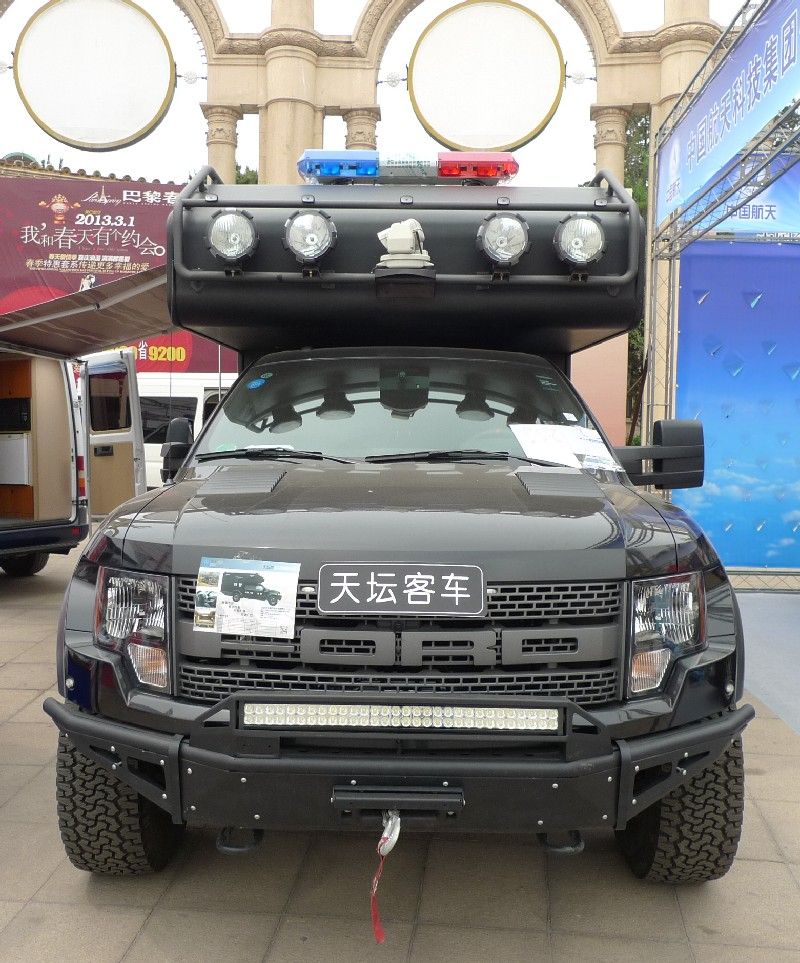 2013 Ford F-150 SVT Raptor Chinese Police Truck