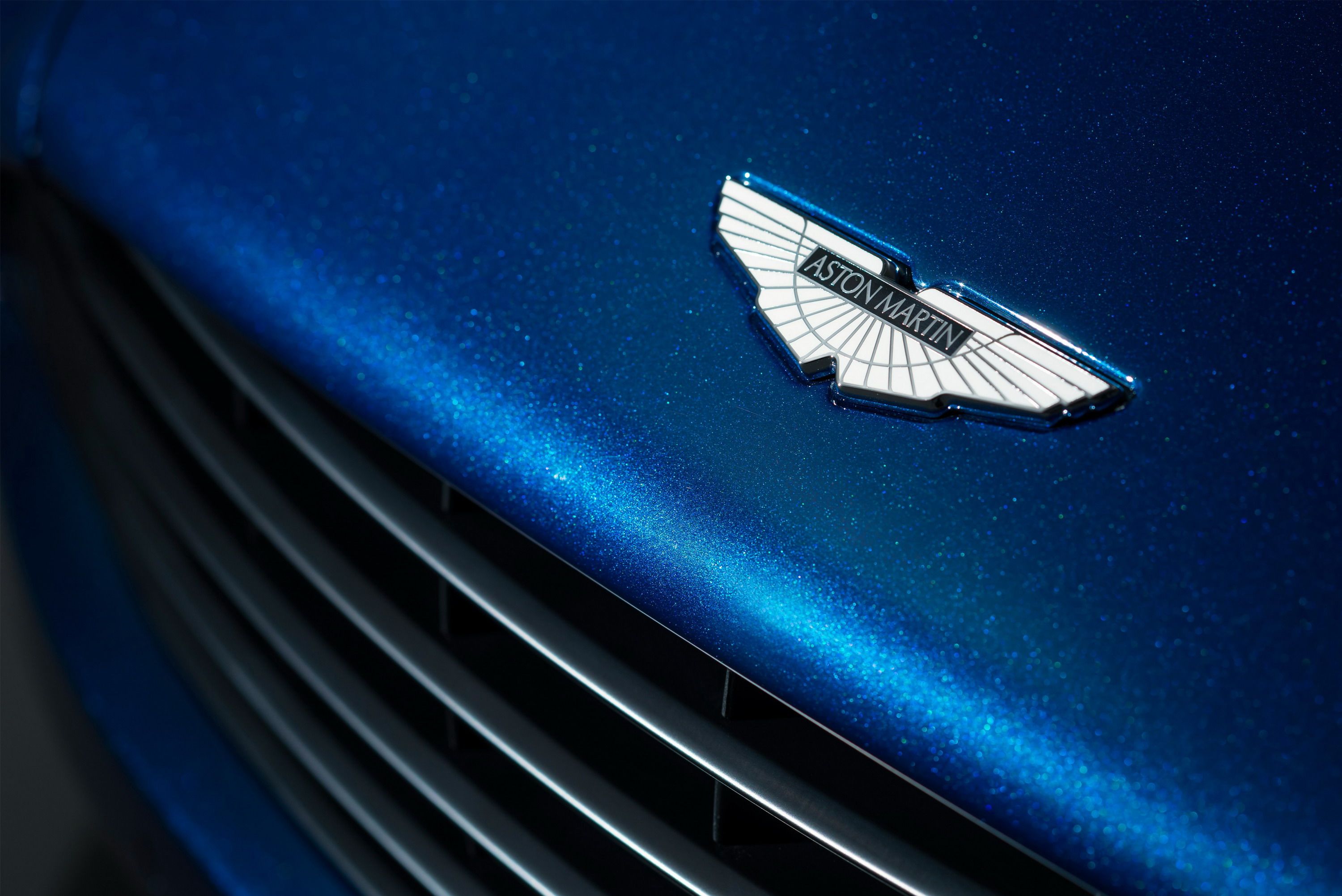 2014 - 2015 Aston Martin Vanquish Volante