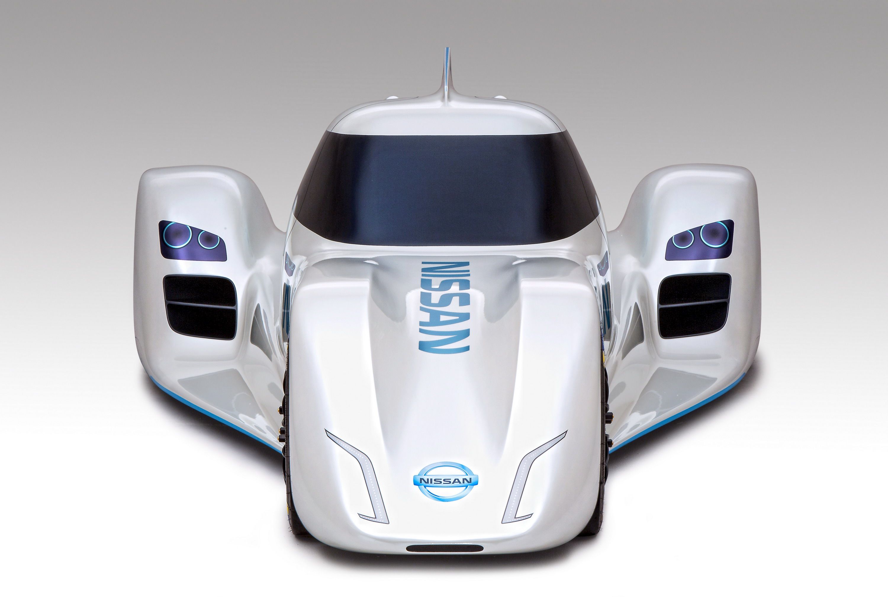 2014 Nissan ZEOD RC