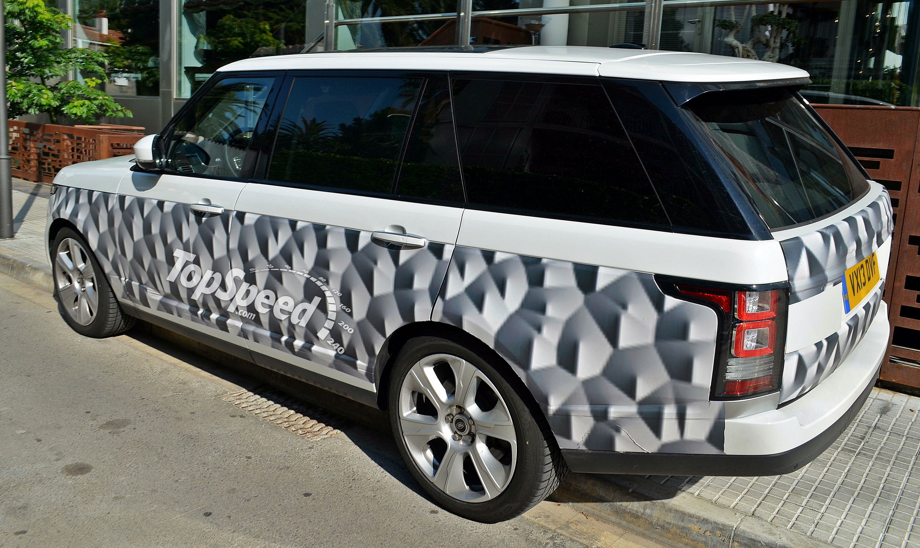 2014 Land Rover Range Rover LWB