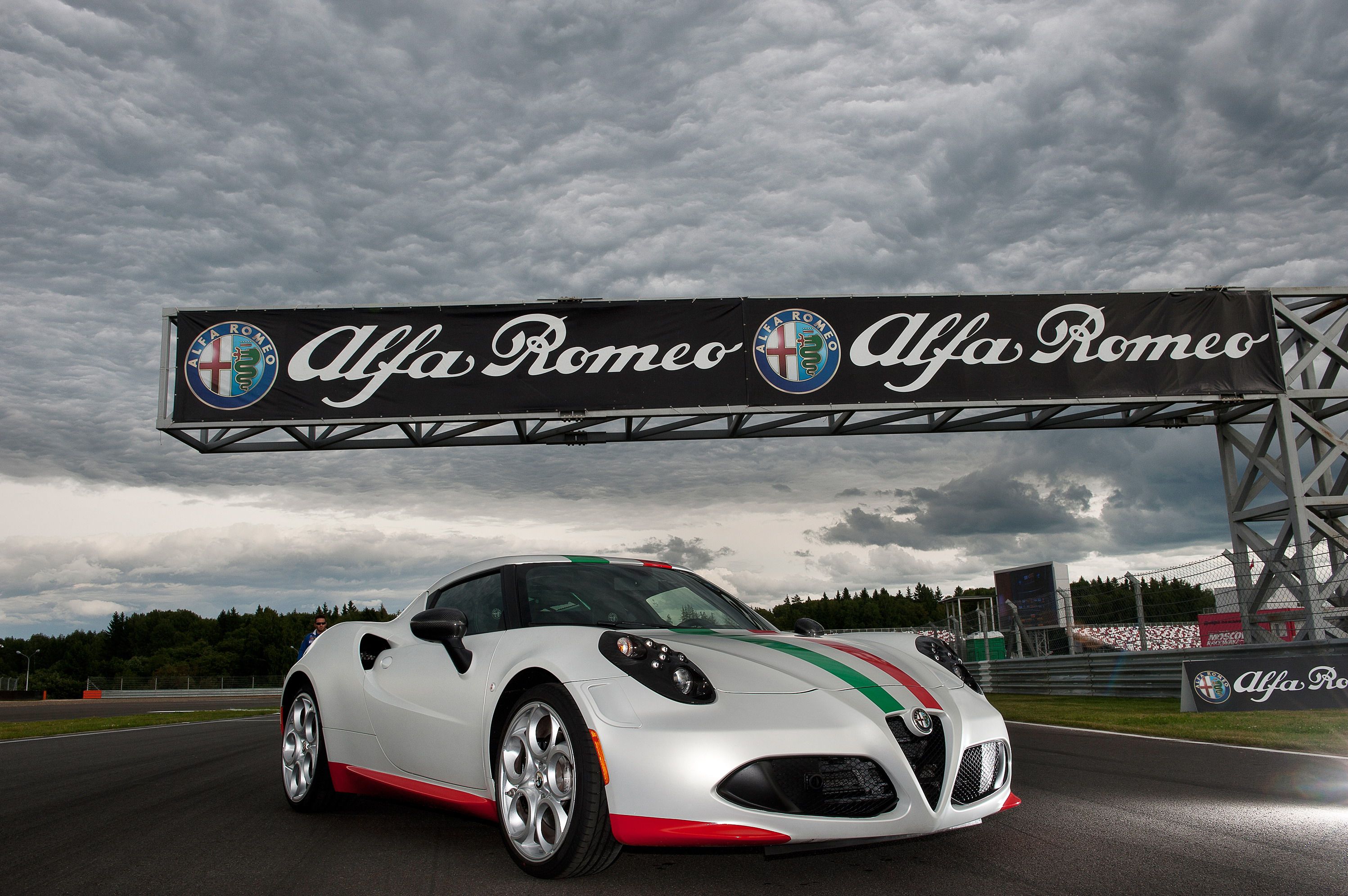 2014 Alfa Romeo 4C Safety Car