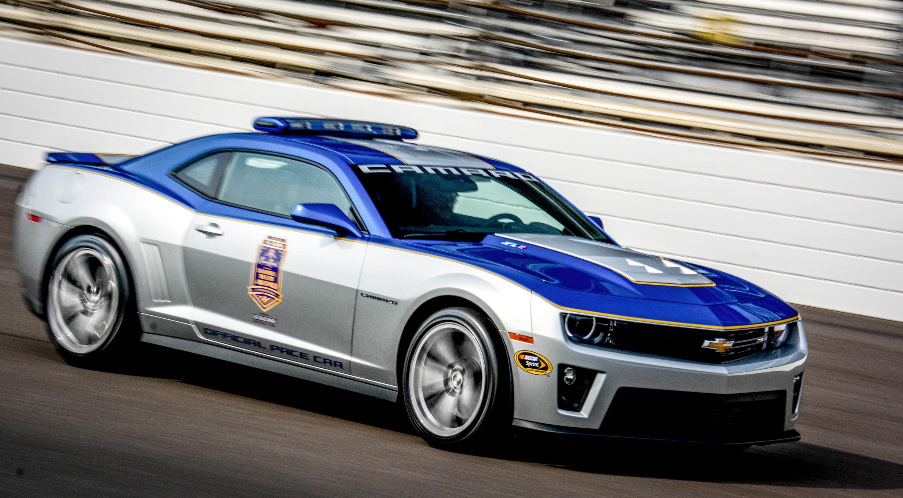 Chevrolet Camaro b4c Police