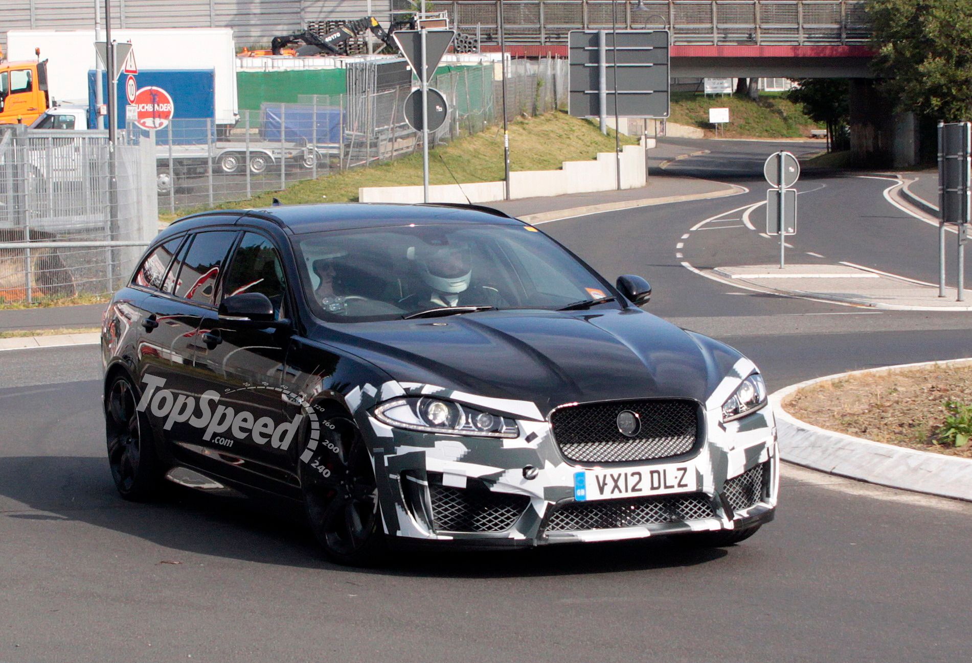 2015 Jaguar XFR-S Sportbrake