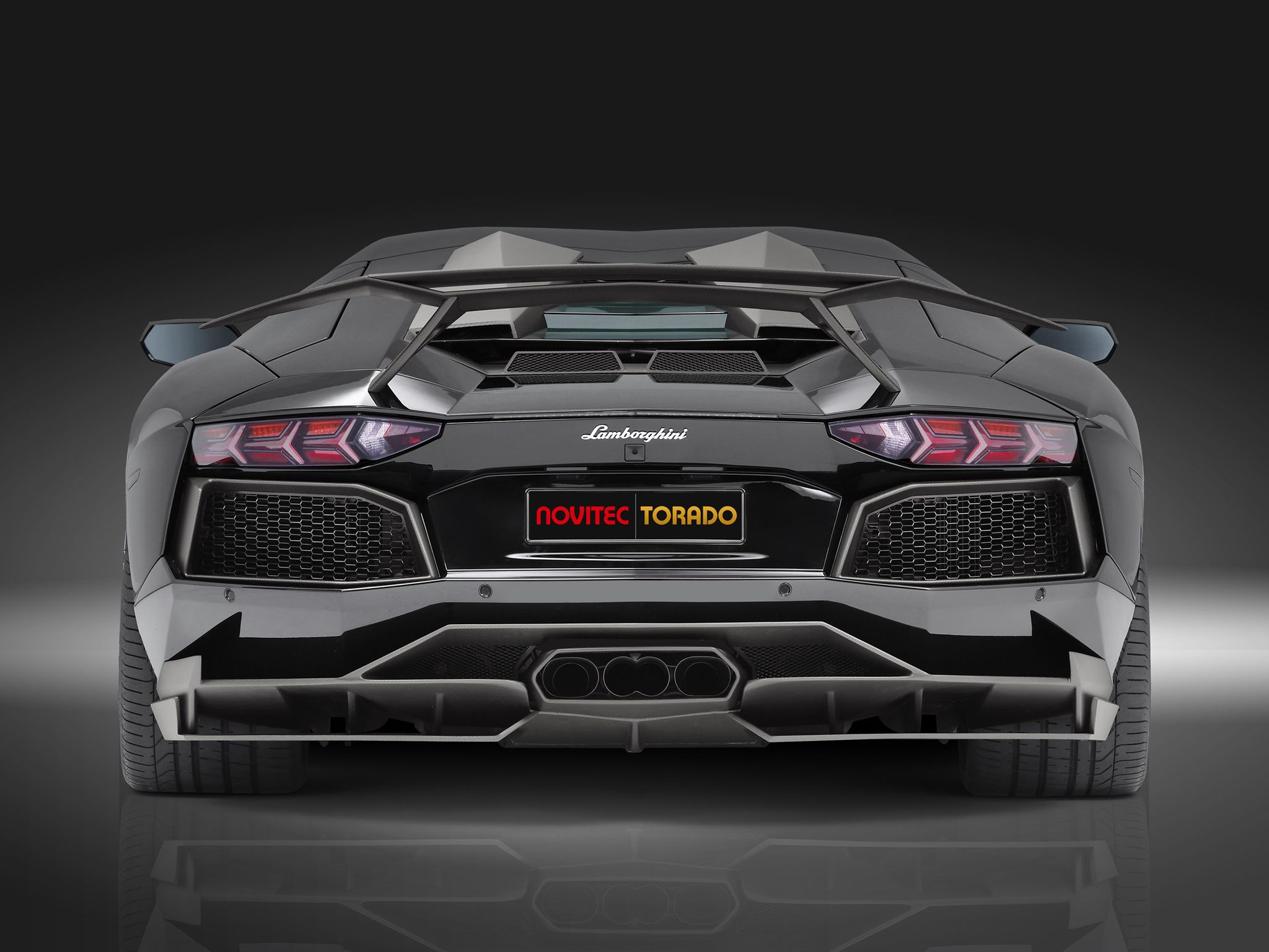 2012 Lamborghini Aventador LP700-4 by Novitec Torado