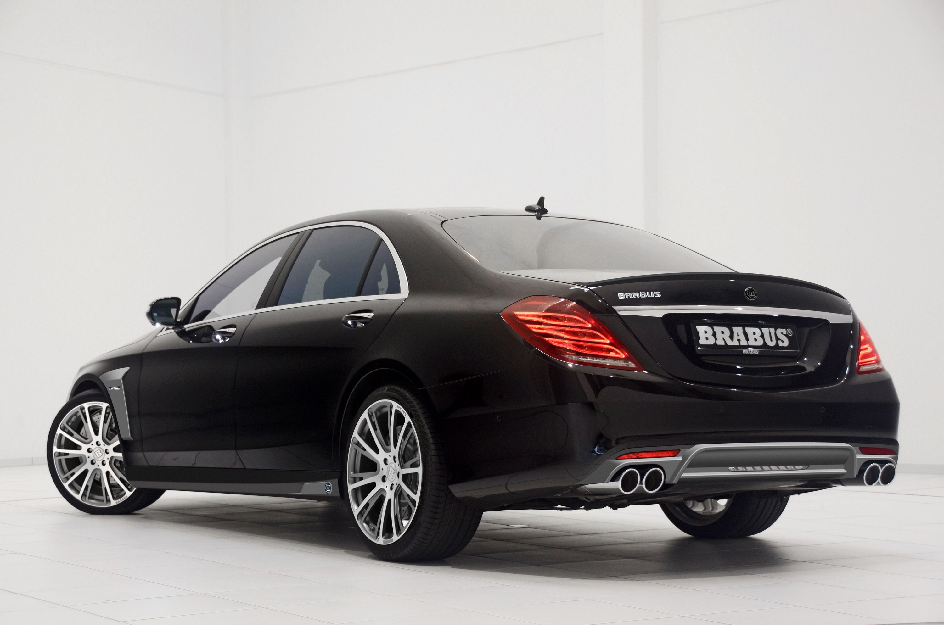 2014 Mercedes S-Class by Brabus