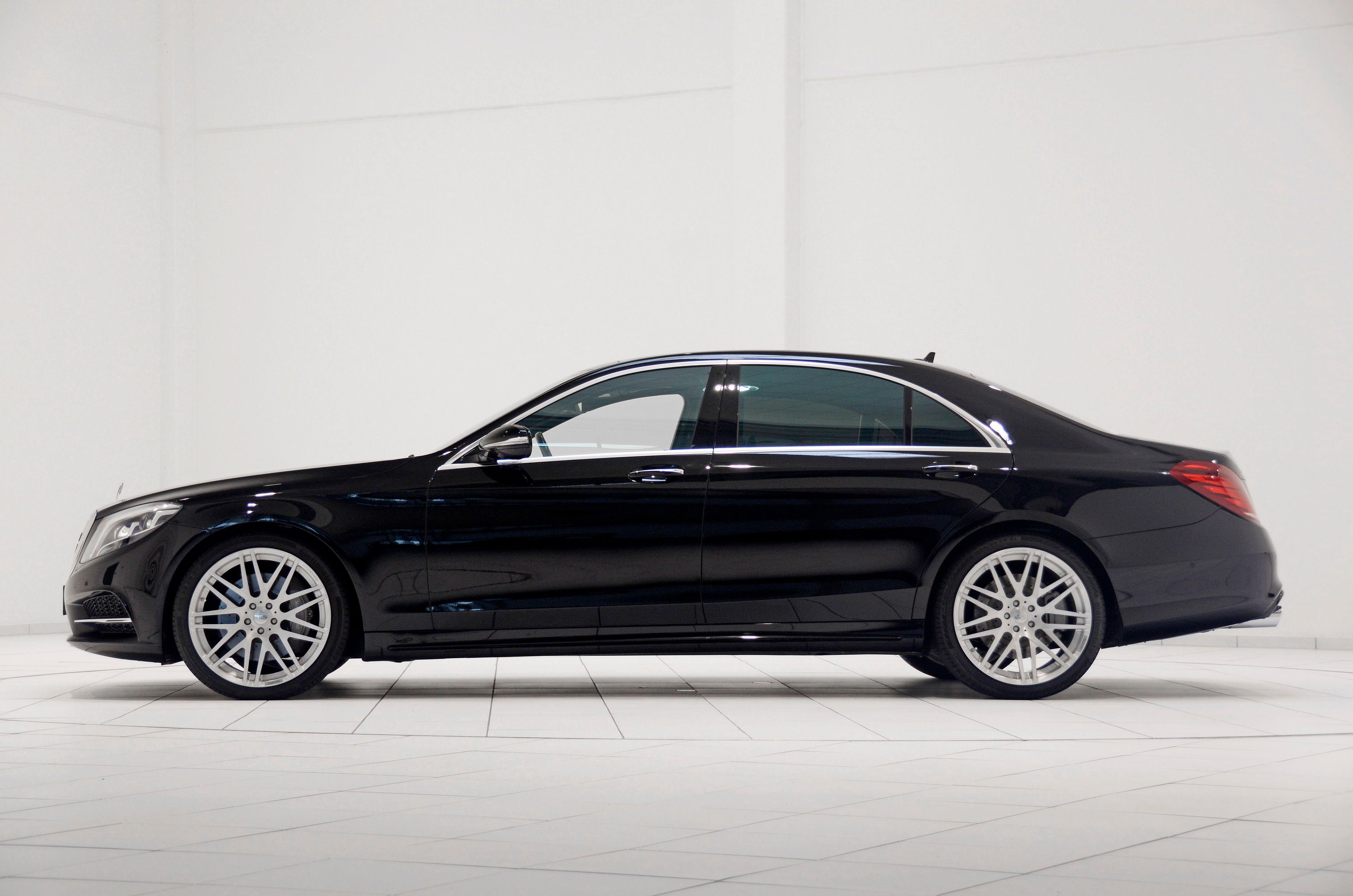 2014 Mercedes S-Class by Brabus