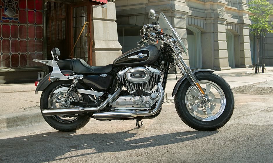 Harley Davidson 1200 Custom01